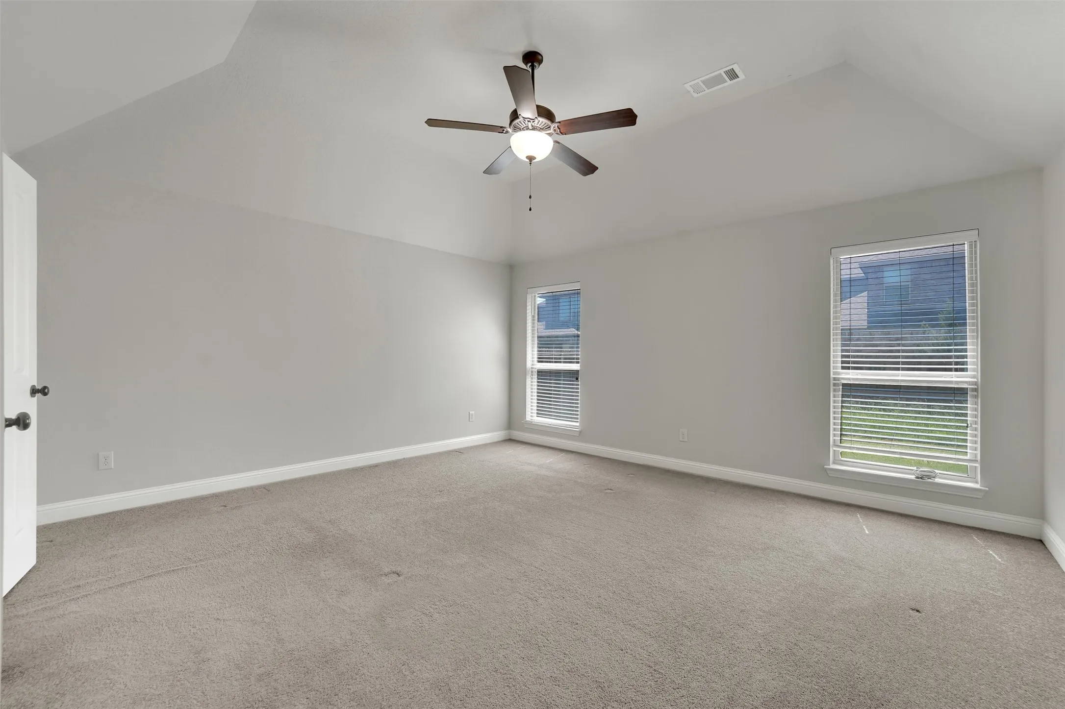 Single Family Residence For Rent in Johnson County , 2743 Chimney Rock Road, Burleson, Texas 76028, 4 Bedroom, 4 Bathroom, 2 Garage spaces, 3,540 Sqft, built in 2016, mls#21364761, Real Estate Agent in Burleson, Homes For Rent in Johnson county, Homes For Rent in Burleson, Realtor in Burleson Texas, Real Estate Brokerage Independent Realty Texas, Luminita Cordes Realtor