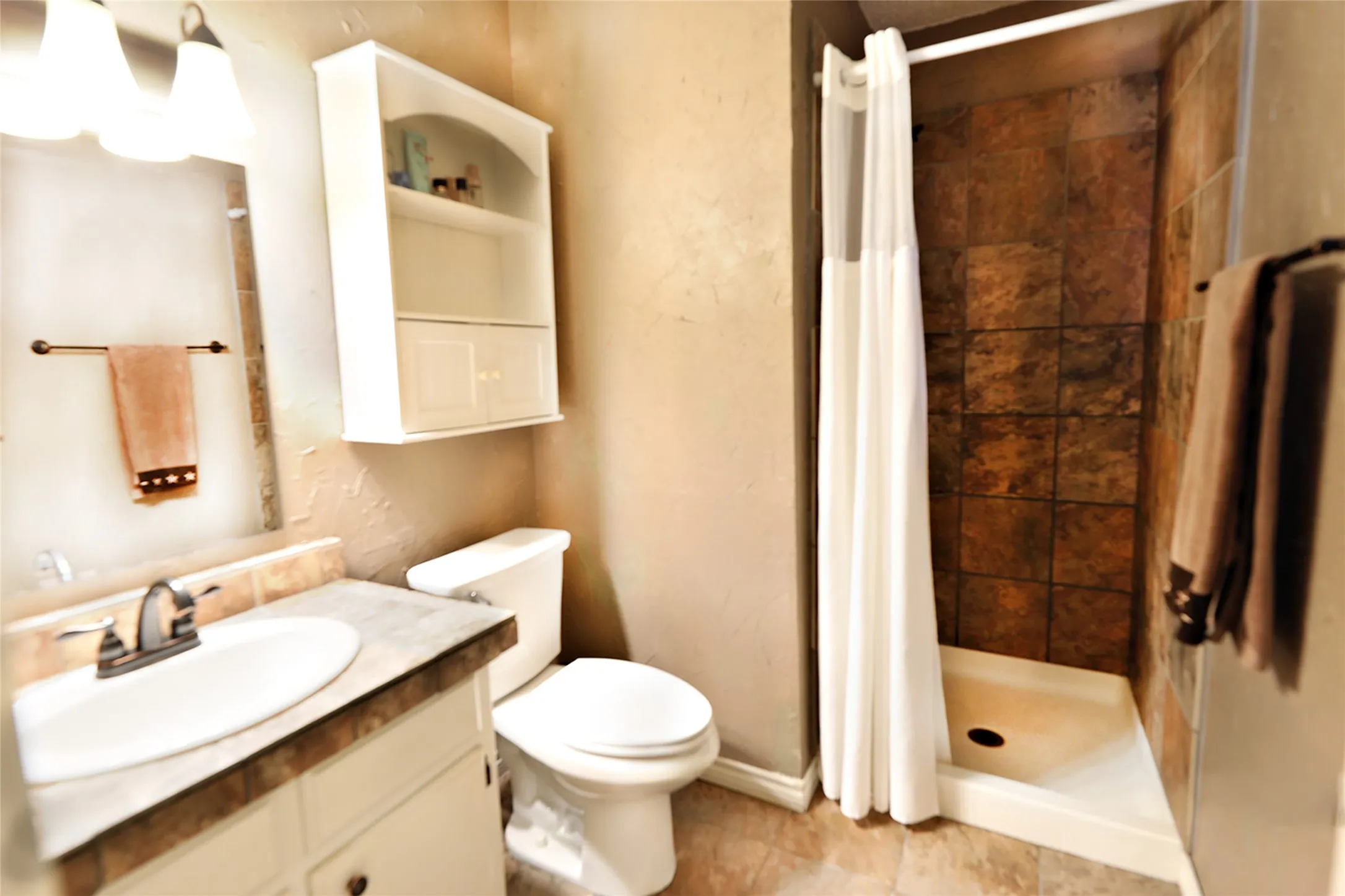 Single Family Residence For Sale in Montague County , 251 Alicia Street, Bowie, Texas 76230, 3 Bedroom, 2 Bathroom, 2 Garage spaces, 1,738 Sqft, built in 1969, mls#21357591, Real Estate Agent in Bowie, Homes For Sale in Montague county, Homes For Sale in Bowie, Realtor in Bowie Texas, Real Estate Brokerage Independent Realty Texas, Luminita Cordes Realtor