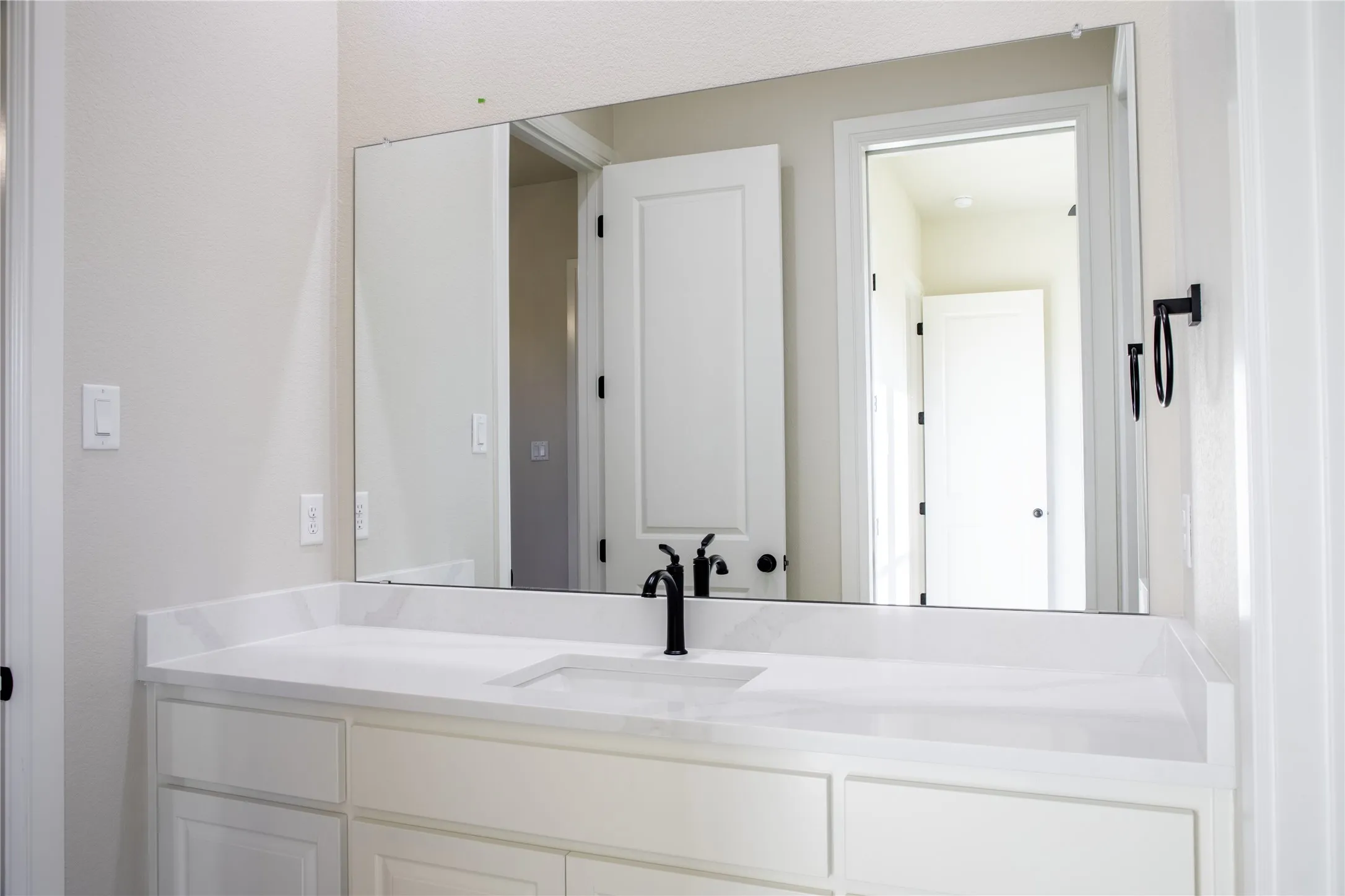 Single Family Residence For Sale in Parker County , 205 Sweetgrass Drive, Poolville, Texas 76487, 3 Bedroom, 3 Bathroom, 2 Garage spaces, 2,184 Sqft, built in 2026, mls#21364910, Real Estate Agent in Poolville, Homes For Sale in Parker county, Homes For Sale in Poolville, Realtor in Poolville Texas, Real Estate Brokerage Independent Realty Texas, Luminita Cordes Realtor