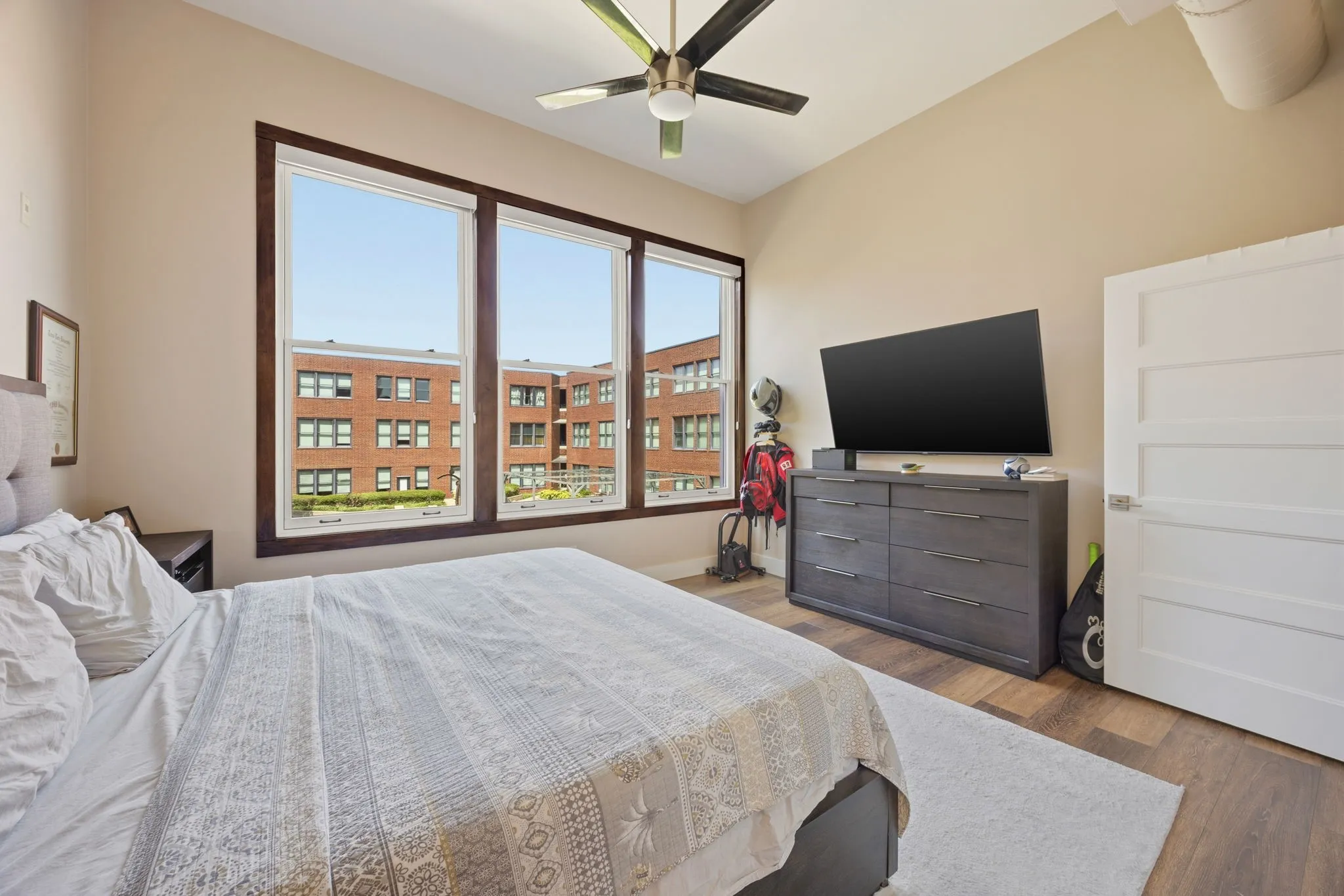Condominium For Rent in Dallas County , 2502 Live Oak Street 235, Dallas, Texas 75204, 2 Bedroom, 2 Bathroom, 2 Garage spaces, 1,398 Sqft, built in 1998, mls#21364926, Real Estate Agent in Dallas, Homes For Rent in Dallas county, Homes For Rent in Dallas, Realtor in Dallas Texas, Real Estate Brokerage Independent Realty Texas, Luminita Cordes Realtor