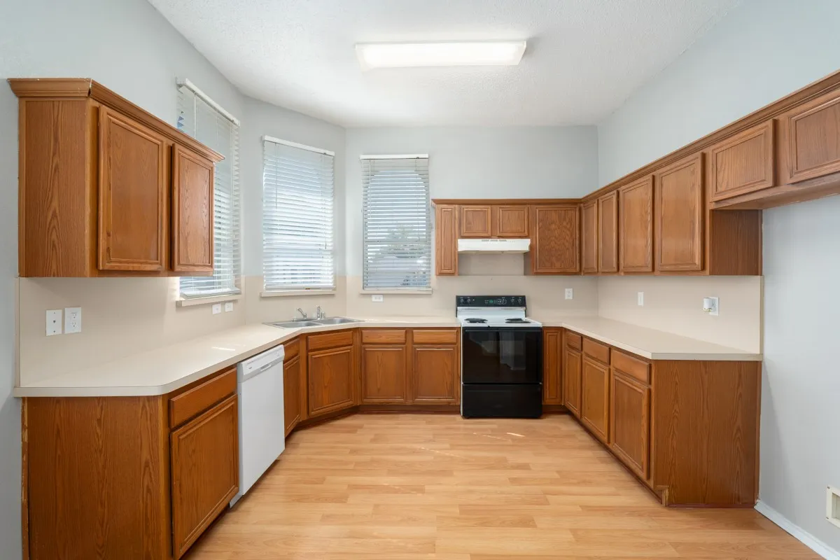 Look at all of these cabinets!!
