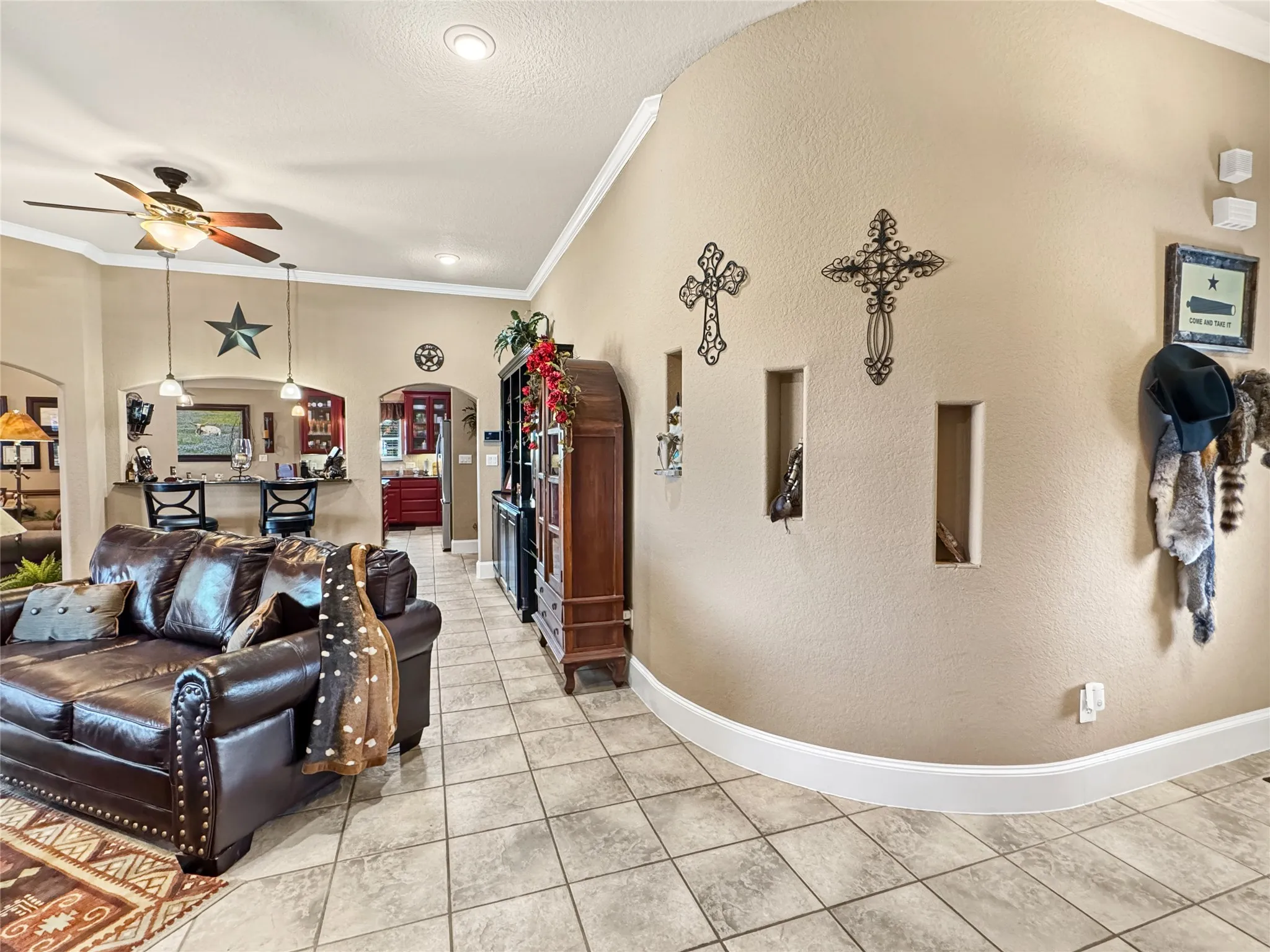 Single Family Residence For Sale in Johnson County , 7205 Muirfield Drive, Cleburne, Texas 76033, 3 Bedroom, 3 Bathroom, 2 Garage spaces, 2,170 Sqft, built in 2004, mls#21363790, Real Estate Agent in Cleburne, Homes For Sale in Johnson county, Homes For Sale in Cleburne, Realtor in Cleburne Texas, Real Estate Brokerage Independent Realty Texas, Luminita Cordes Realtor
