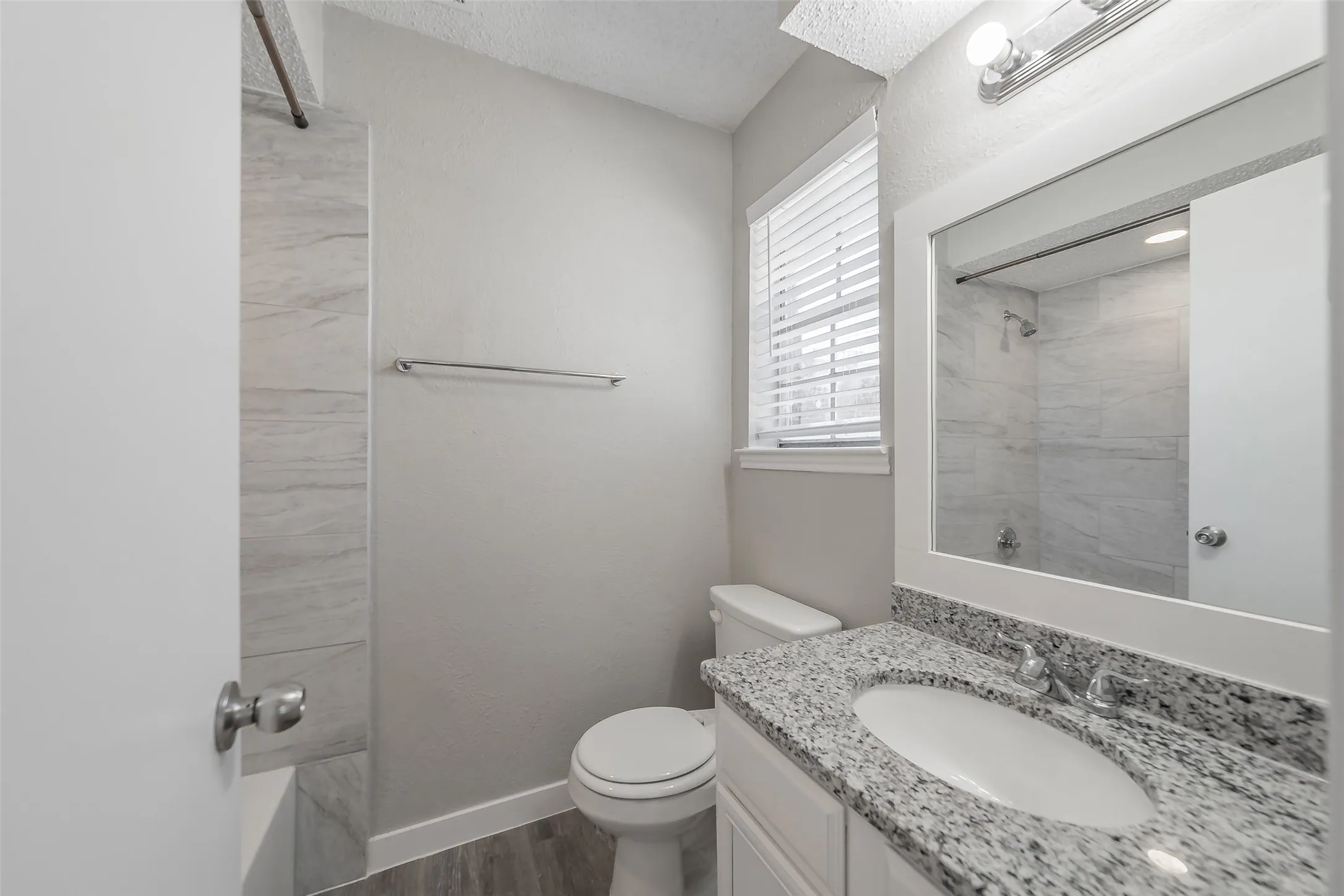 Single Family Residence For Sale in Dallas County , 2666 Kellogg Avenue, Dallas, Texas 75216, 3 Bedroom, 2 Bathroom, 1 Garage spaces, 1,228 Sqft, built in 1983, mls#21364885, Real Estate Agent in Dallas, Homes For Sale in Dallas county, Homes For Sale in Dallas, Realtor in Dallas Texas, Real Estate Brokerage Independent Realty Texas, Luminita Cordes Realtor