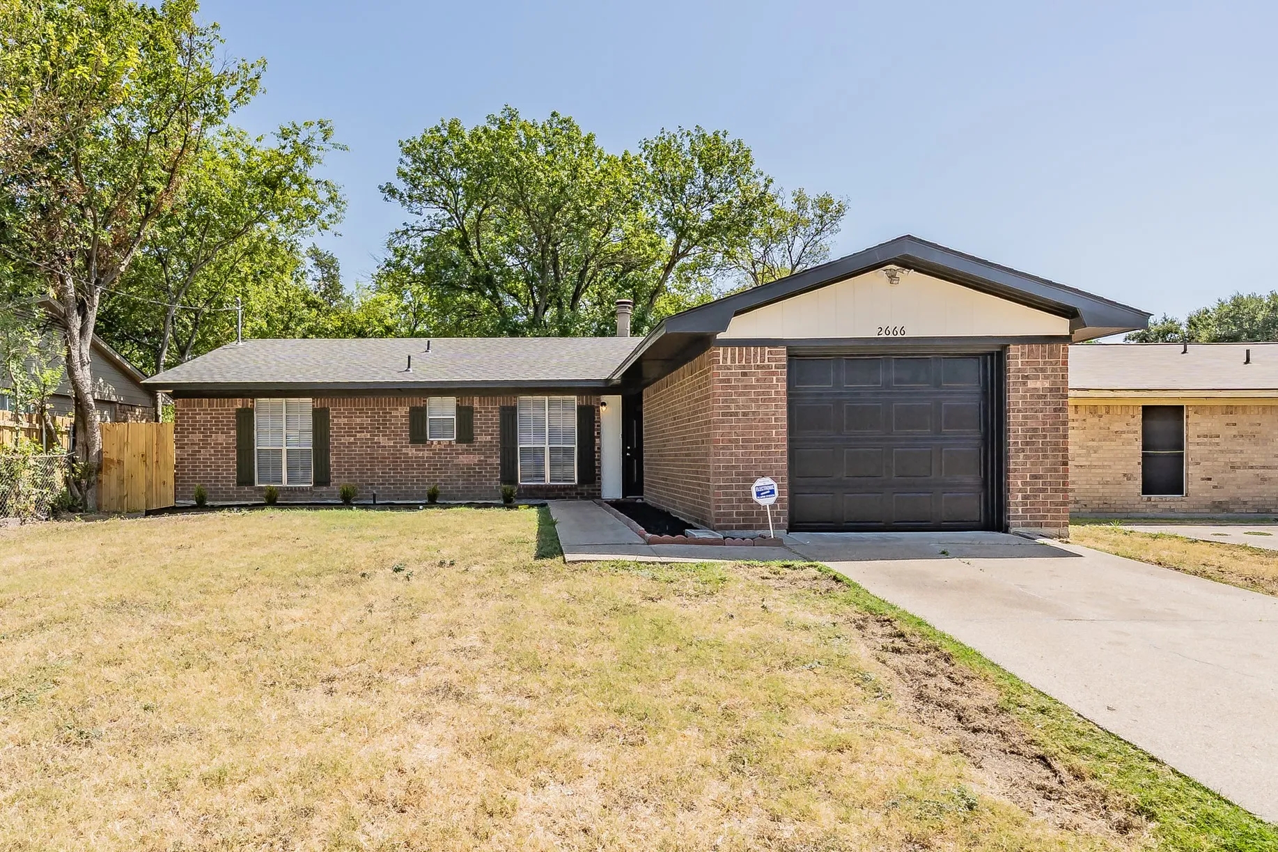 Single Family Residence For Sale in Dallas County , 2666 Kellogg Avenue, Dallas, Texas 75216, 3 Bedroom, 2 Bathroom, 1 Garage spaces, 1,228 Sqft, built in 1983, mls#21364885, Real Estate Agent in Dallas, Homes For Sale in Dallas county, Homes For Sale in Dallas, Realtor in Dallas Texas, Real Estate Brokerage Independent Realty Texas, Luminita Cordes Realtor