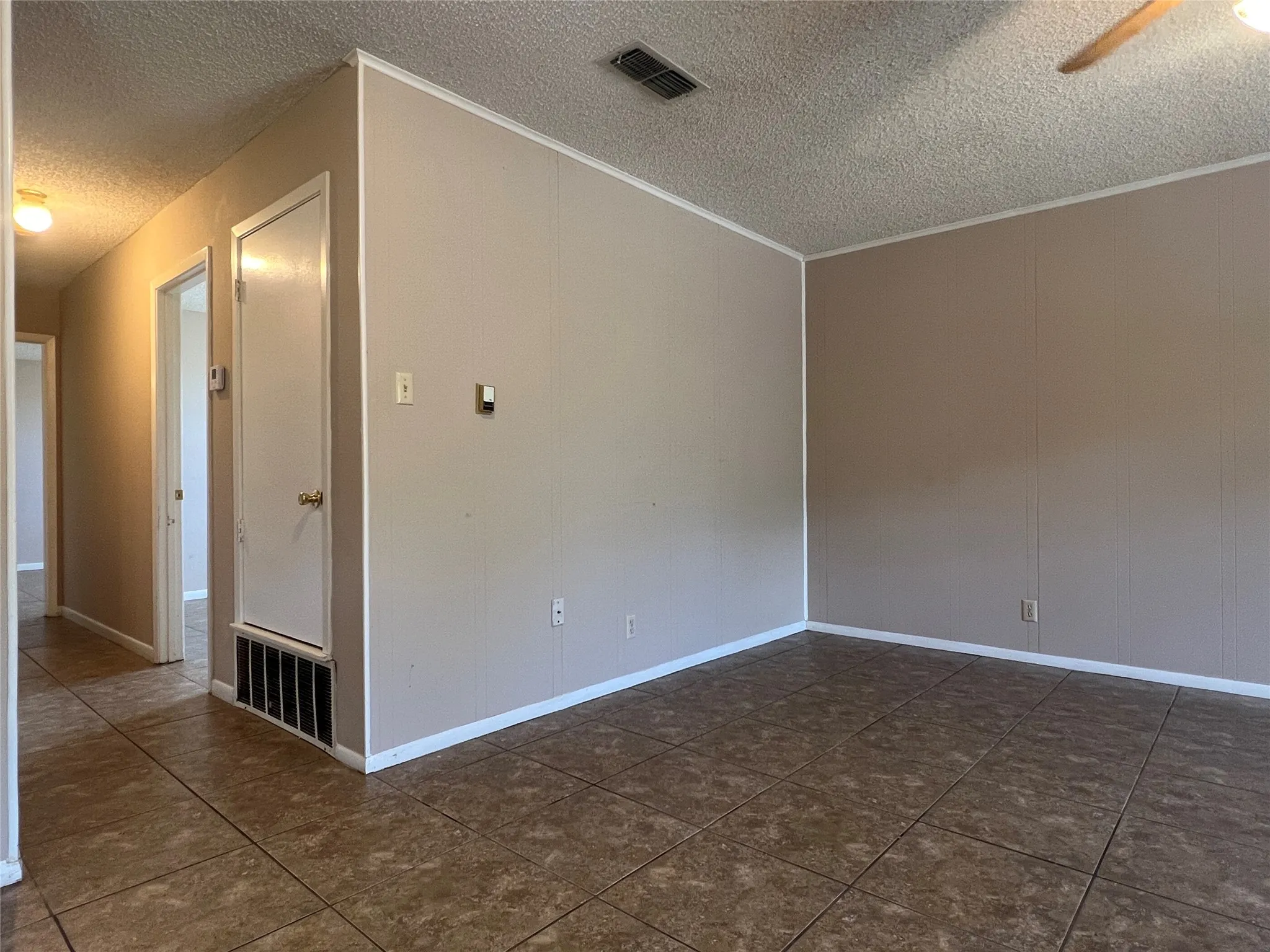 Duplex For Sale in Comanche County , 1323-1325 N Mary Street, Comanche, Texas 76442, 4 Bedroom, 4 Bathroom, Garage spaces, 0 Sqft, built in 1979, Price $295,000, mls#21364954, Real Estate Agent in Comanche, Homes For Sale in Comanche county, Homes For Sale in Comanche, Realtor in Comanche Texas, Real Estate Brokerage Independent Realty Texas, Luminita Cordes Realtor