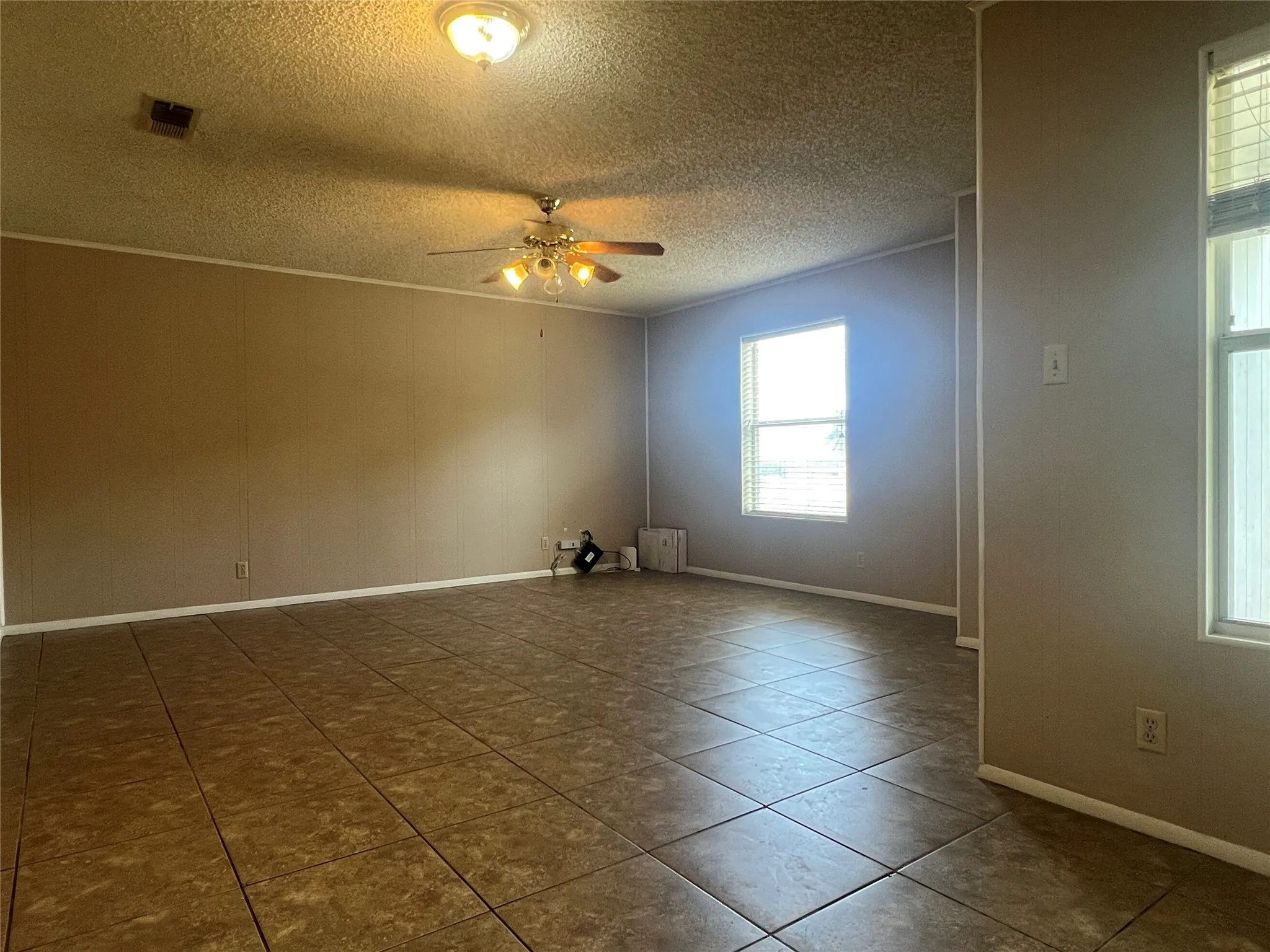 Duplex For Sale in Comanche County , 1323-1325 N Mary Street, Comanche, Texas 76442, 4 Bedroom, 4 Bathroom, Garage spaces, 0 Sqft, built in 1979, Price $295,000, mls#21364954, Real Estate Agent in Comanche, Homes For Sale in Comanche county, Homes For Sale in Comanche, Realtor in Comanche Texas, Real Estate Brokerage Independent Realty Texas, Luminita Cordes Realtor