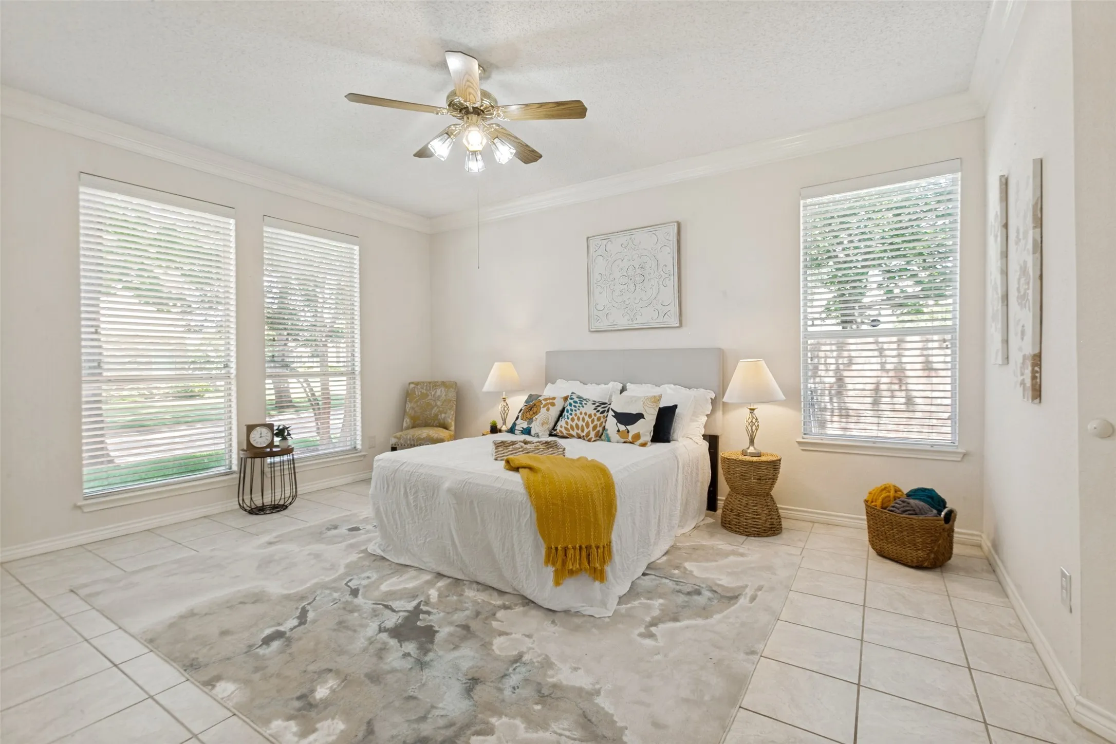 Single Family Residence For Sale in Collin County , 1812 Pantigo Drive, Plano, Texas 75075, 4 Bedroom, 3 Bathroom, 2 Garage spaces, 2,558 Sqft, built in 1990, mls#21364376, Real Estate Agent in Plano, Homes For Sale in Collin county, Homes For Sale in Plano, Realtor in Plano Texas, Real Estate Brokerage Independent Realty Texas, Luminita Cordes Realtor