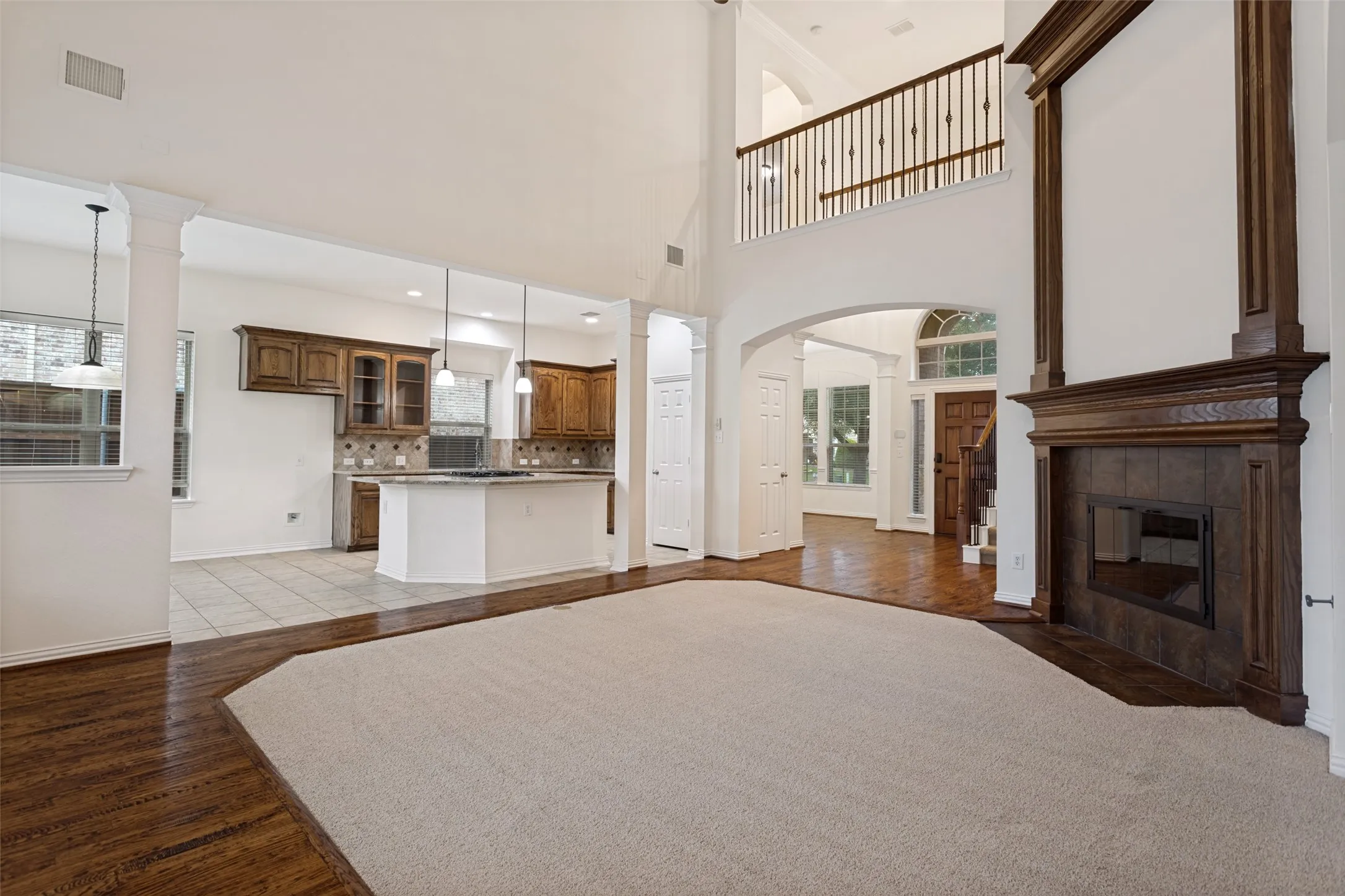 Single Family Residence For Rent in Collin County , 1806 Caprock Road, Allen, Texas 75002, 4 Bedroom, 4 Bathroom, 2 Garage spaces, 3,316 Sqft, built in 2008, mls#21364934, Real Estate Agent in Allen, Homes For Rent in Collin county, Homes For Rent in Allen, Realtor in Allen Texas, Real Estate Brokerage Independent Realty Texas, Luminita Cordes Realtor
