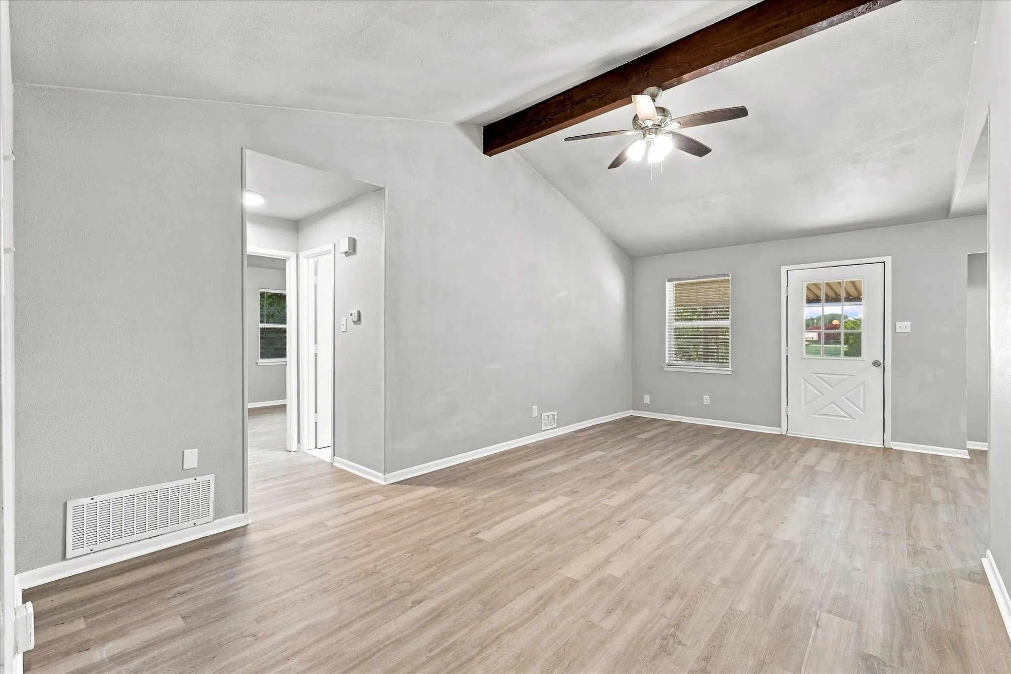 Single Family Residence For Sale in Denton County , 104 Stephen Drive, Sanger, Texas 76266, 3 Bedroom, 2 Bathroom, 2 Garage spaces, 1,332 Sqft, built in 1983, Price $279,000, mls#21364552, Real Estate Agent in Sanger, Homes For Sale in Denton county, Homes For Sale in Sanger, Realtor in Sanger Texas, Real Estate Brokerage Independent Realty Texas, Luminita Cordes Realtor