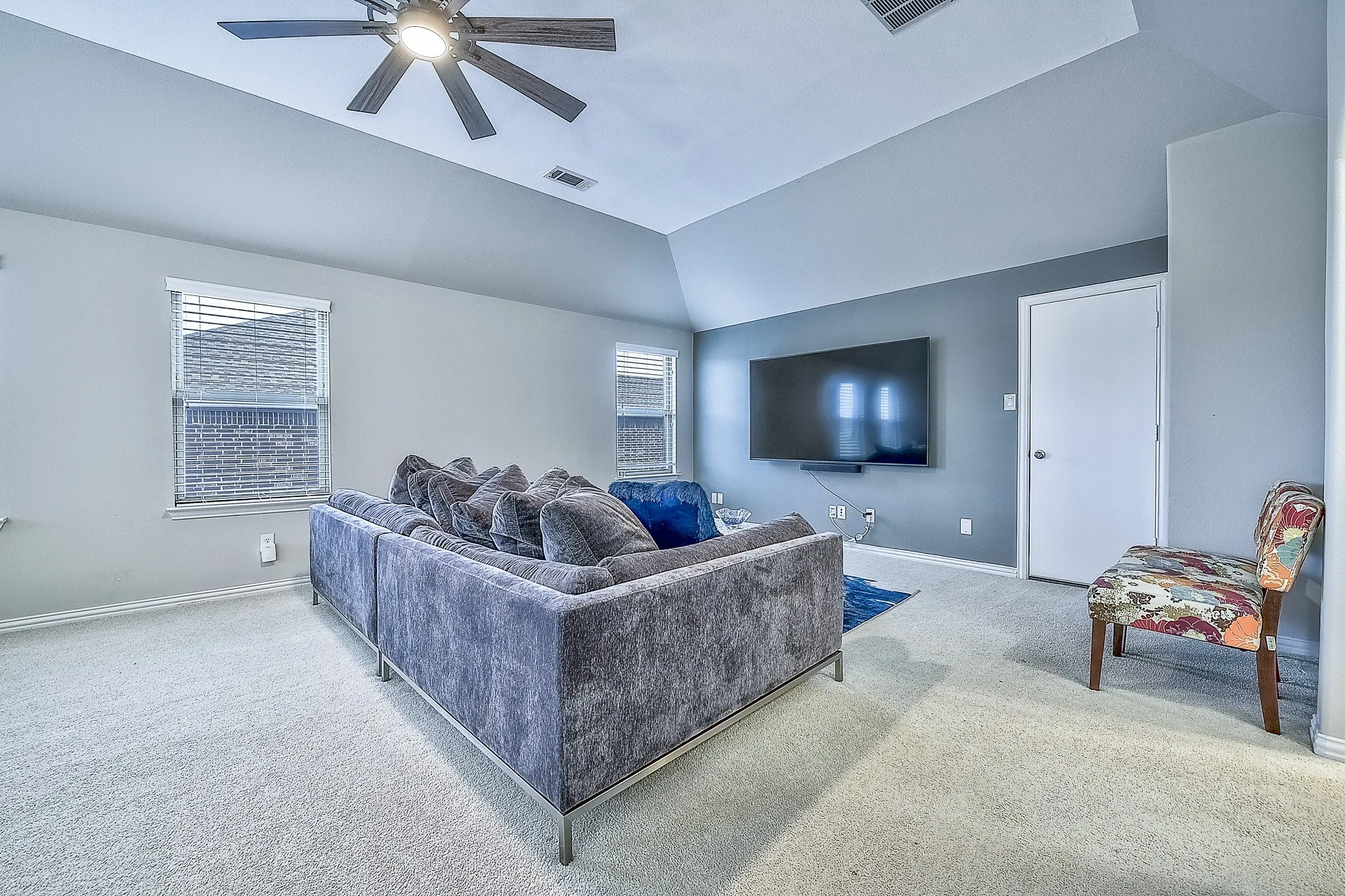 Single Family Residence For Sale in Collin County , 3904 Deer Lake Drive, Mc Kinney, Texas 75071, 3 Bedroom, 3 Bathroom, 2 Garage spaces, 2,456 Sqft, built in 2012, mls#21362948, Real Estate Agent in Mc Kinney, Homes For Sale in Collin county, Homes For Sale in Mc Kinney, Realtor in Mc Kinney Texas, Real Estate Brokerage Independent Realty Texas, Luminita Cordes Realtor