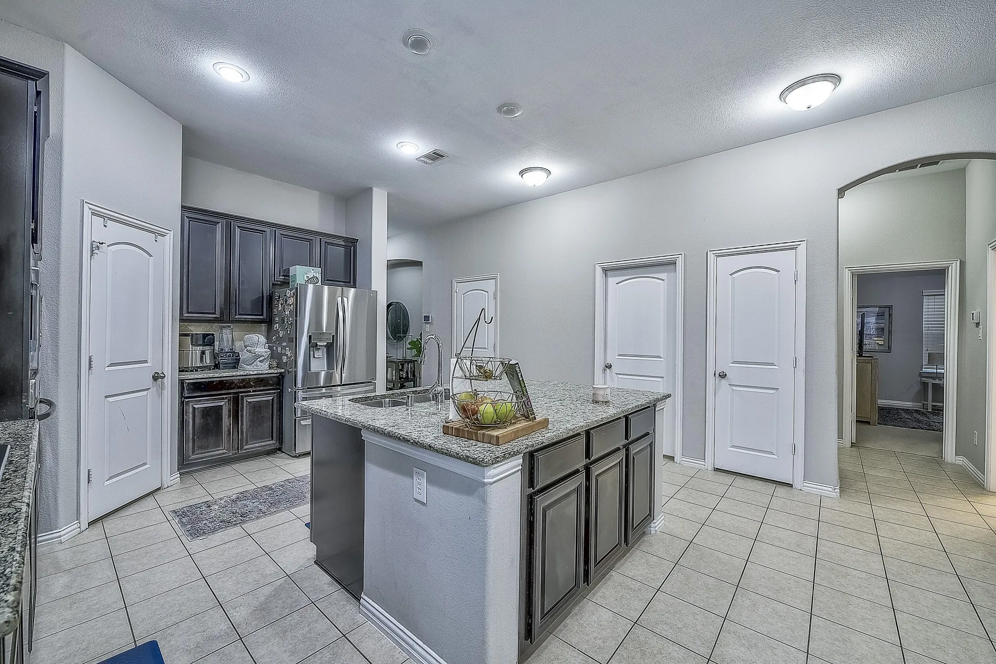 Single Family Residence For Sale in Collin County , 3904 Deer Lake Drive, Mc Kinney, Texas 75071, 3 Bedroom, 3 Bathroom, 2 Garage spaces, 2,456 Sqft, built in 2012, mls#21362948, Real Estate Agent in Mc Kinney, Homes For Sale in Collin county, Homes For Sale in Mc Kinney, Realtor in Mc Kinney Texas, Real Estate Brokerage Independent Realty Texas, Luminita Cordes Realtor
