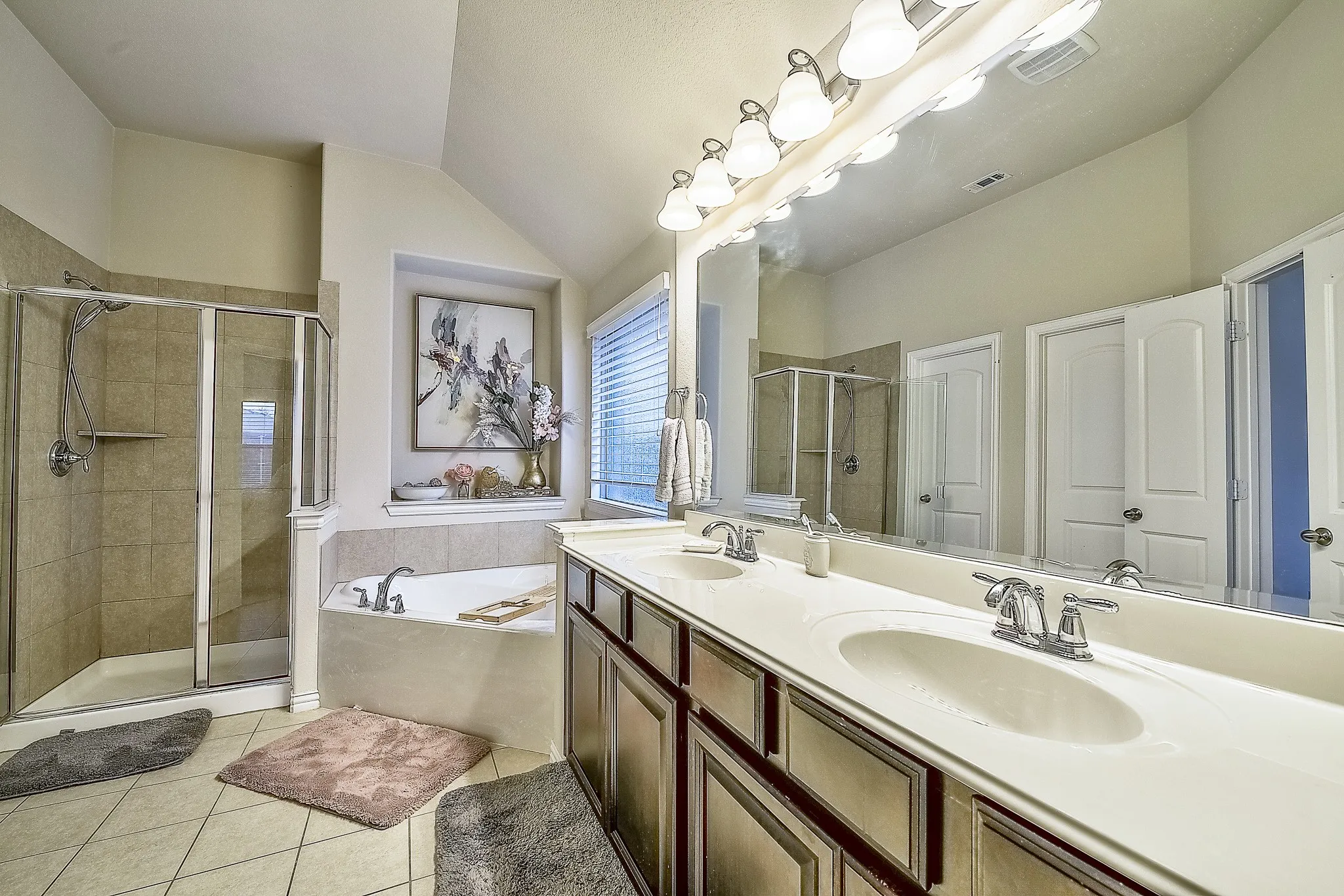 Single Family Residence For Sale in Collin County , 3904 Deer Lake Drive, Mc Kinney, Texas 75071, 3 Bedroom, 3 Bathroom, 2 Garage spaces, 2,456 Sqft, built in 2012, mls#21362948, Real Estate Agent in Mc Kinney, Homes For Sale in Collin county, Homes For Sale in Mc Kinney, Realtor in Mc Kinney Texas, Real Estate Brokerage Independent Realty Texas, Luminita Cordes Realtor