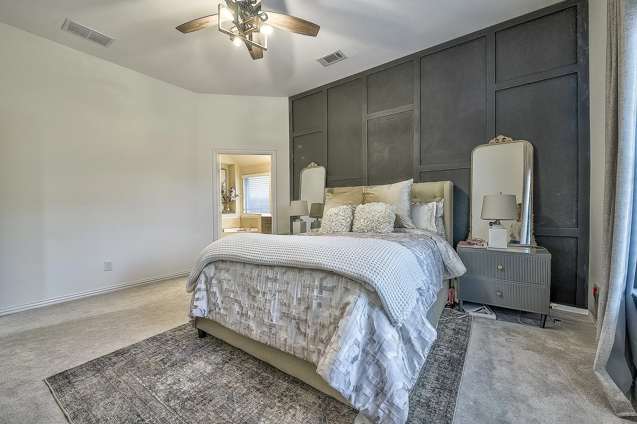 Single Family Residence For Sale in Collin County , 3904 Deer Lake Drive, Mc Kinney, Texas 75071, 3 Bedroom, 3 Bathroom, 2 Garage spaces, 2,456 Sqft, built in 2012, mls#21362948, Real Estate Agent in Mc Kinney, Homes For Sale in Collin county, Homes For Sale in Mc Kinney, Realtor in Mc Kinney Texas, Real Estate Brokerage Independent Realty Texas, Luminita Cordes Realtor