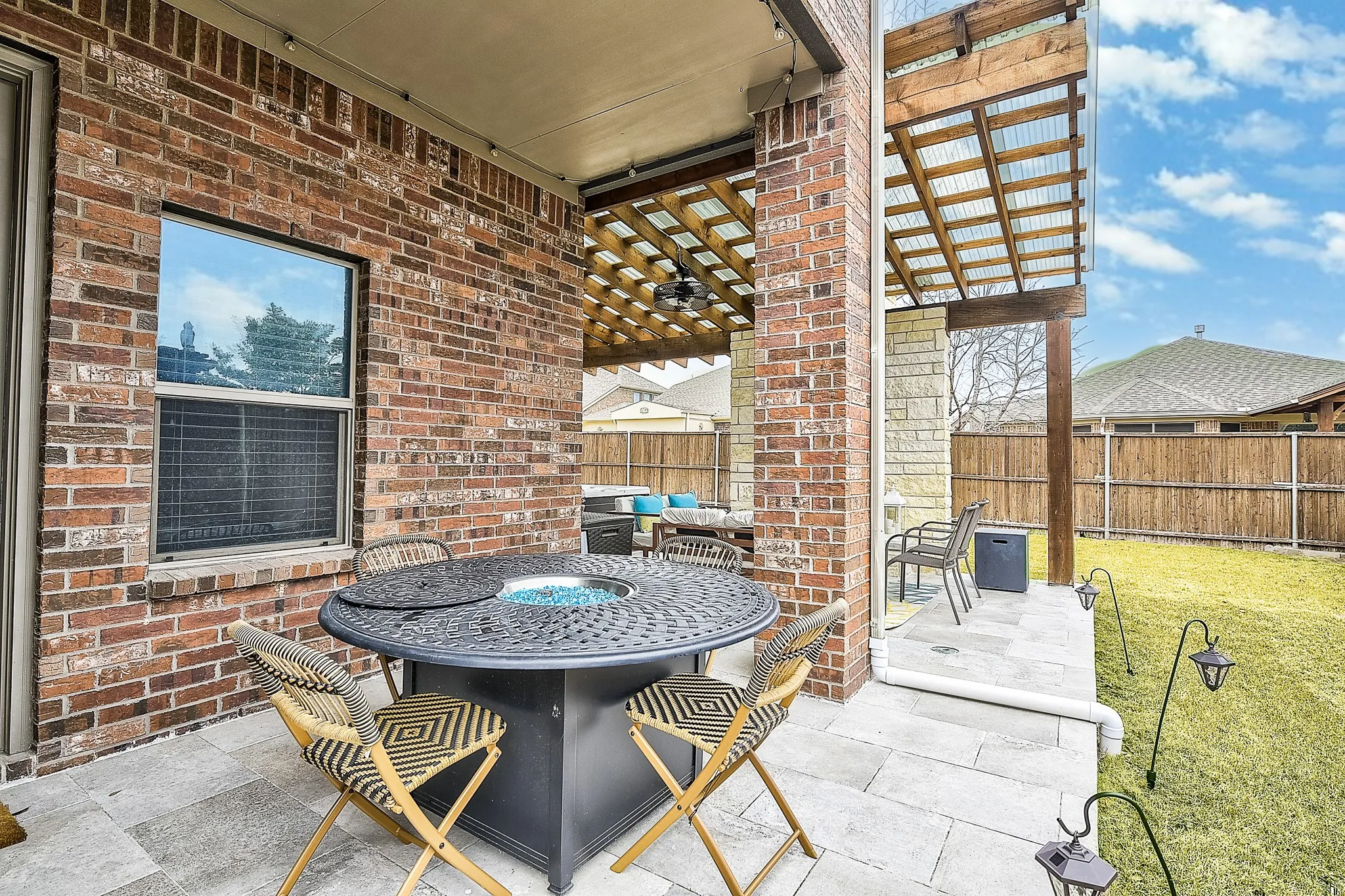 Single Family Residence For Sale in Collin County , 3904 Deer Lake Drive, Mc Kinney, Texas 75071, 3 Bedroom, 3 Bathroom, 2 Garage spaces, 2,456 Sqft, built in 2012, mls#21362948, Real Estate Agent in Mc Kinney, Homes For Sale in Collin county, Homes For Sale in Mc Kinney, Realtor in Mc Kinney Texas, Real Estate Brokerage Independent Realty Texas, Luminita Cordes Realtor