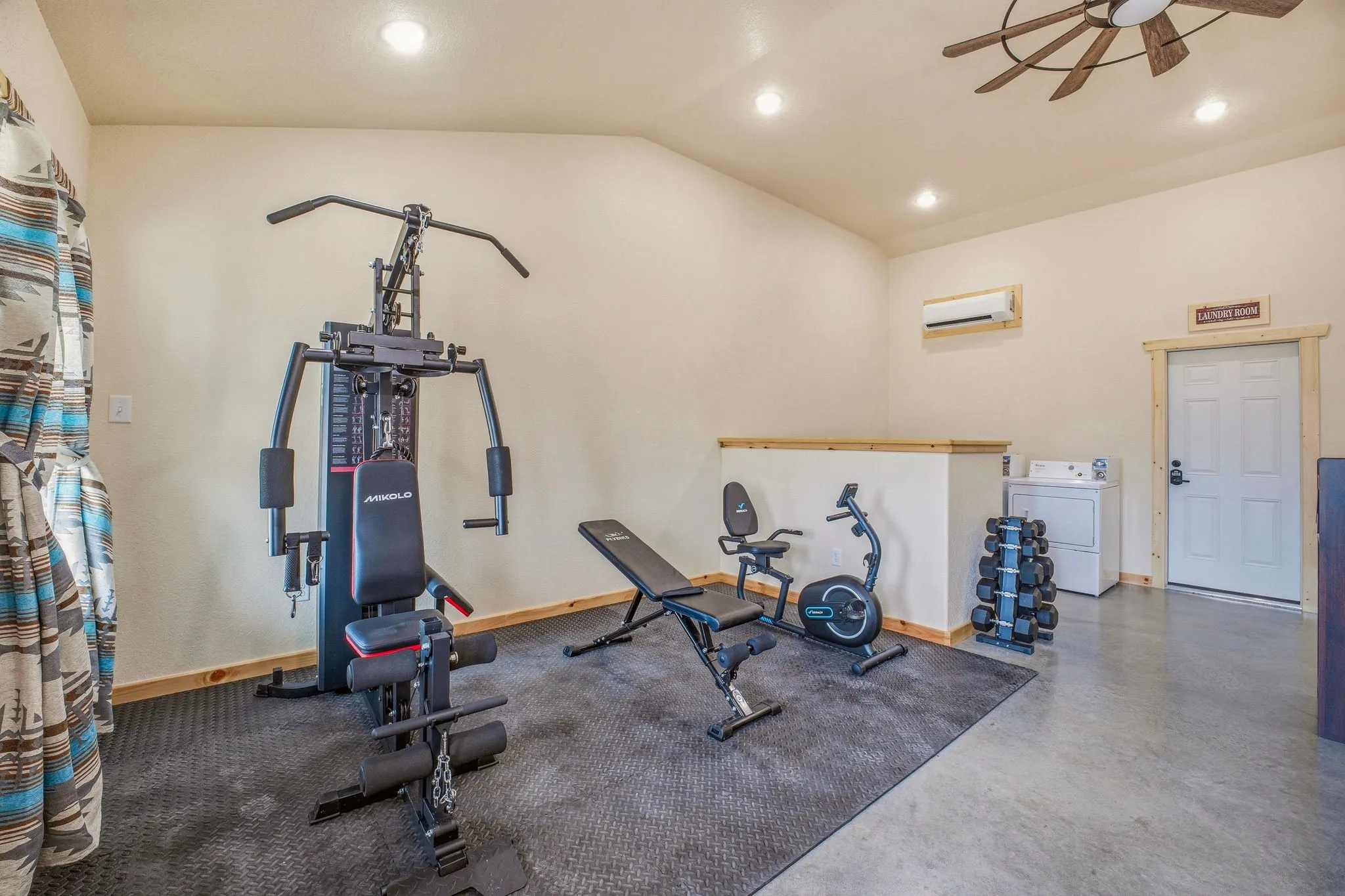 Apartment For Rent in Erath County , 5415 CR 456, Stephenville, Texas 76401, 1 Bedroom, 1 Bathroom, Garage spaces, 480 Sqft, built in 2026, mls#21348994, Real Estate Agent in Stephenville, Homes For Rent in Erath county, Homes For Rent in Stephenville, Realtor in Stephenville Texas, Real Estate Brokerage Independent Realty Texas, Luminita Cordes Realtor