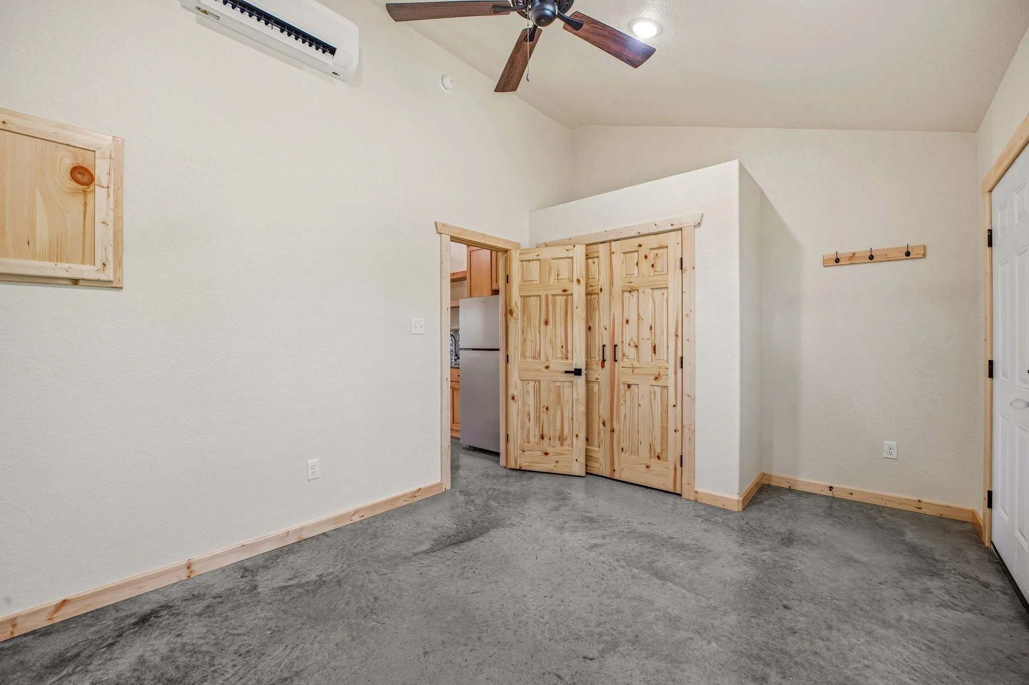 Apartment For Rent in Erath County , 5415 CR 456, Stephenville, Texas 76401, 1 Bedroom, 1 Bathroom, Garage spaces, 480 Sqft, built in 2026, mls#21348994, Real Estate Agent in Stephenville, Homes For Rent in Erath county, Homes For Rent in Stephenville, Realtor in Stephenville Texas, Real Estate Brokerage Independent Realty Texas, Luminita Cordes Realtor