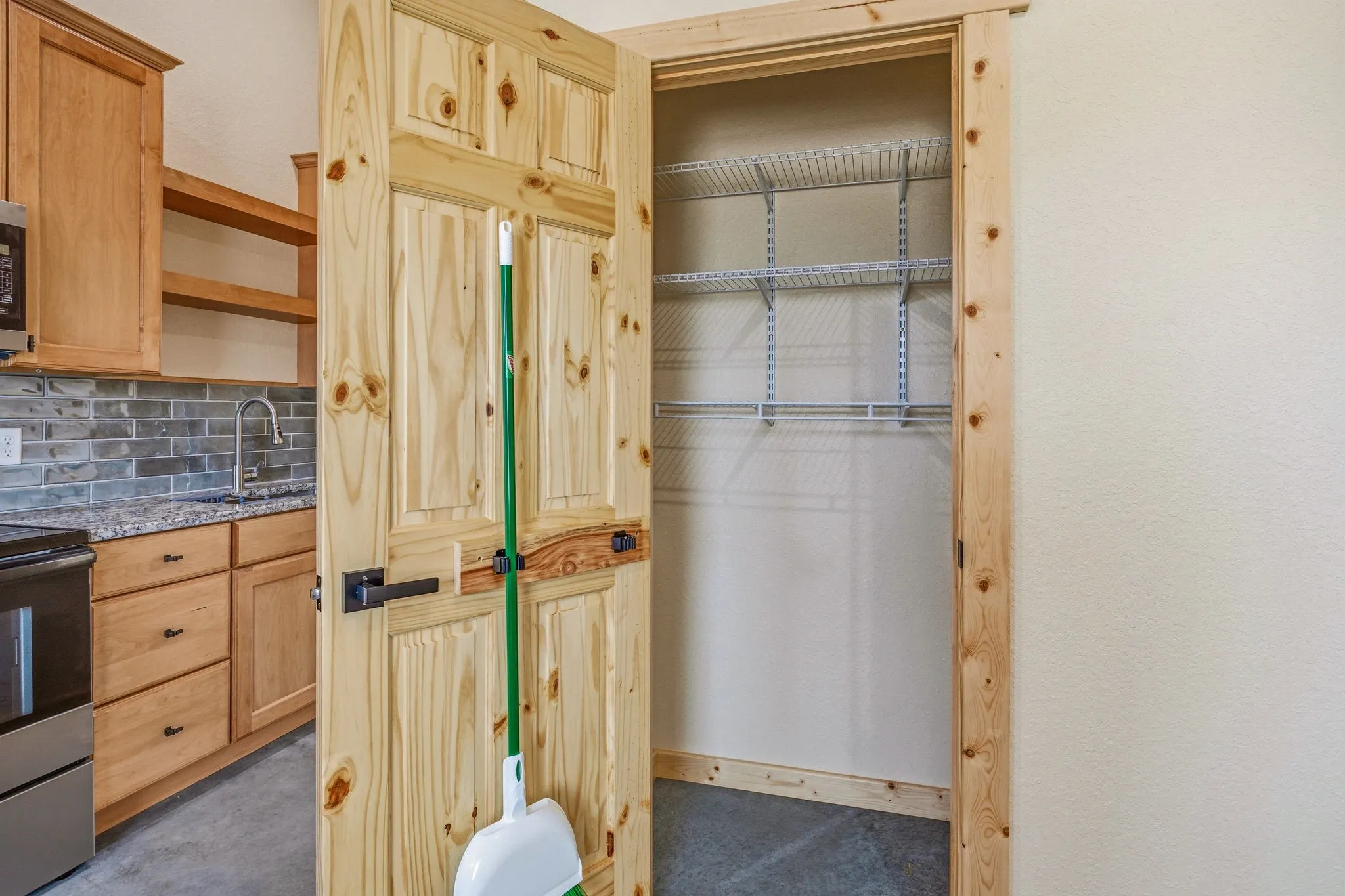 Apartment For Rent in Erath County , 5415 CR 456, Stephenville, Texas 76401, 1 Bedroom, 1 Bathroom, Garage spaces, 480 Sqft, built in 2026, mls#21348994, Real Estate Agent in Stephenville, Homes For Rent in Erath county, Homes For Rent in Stephenville, Realtor in Stephenville Texas, Real Estate Brokerage Independent Realty Texas, Luminita Cordes Realtor