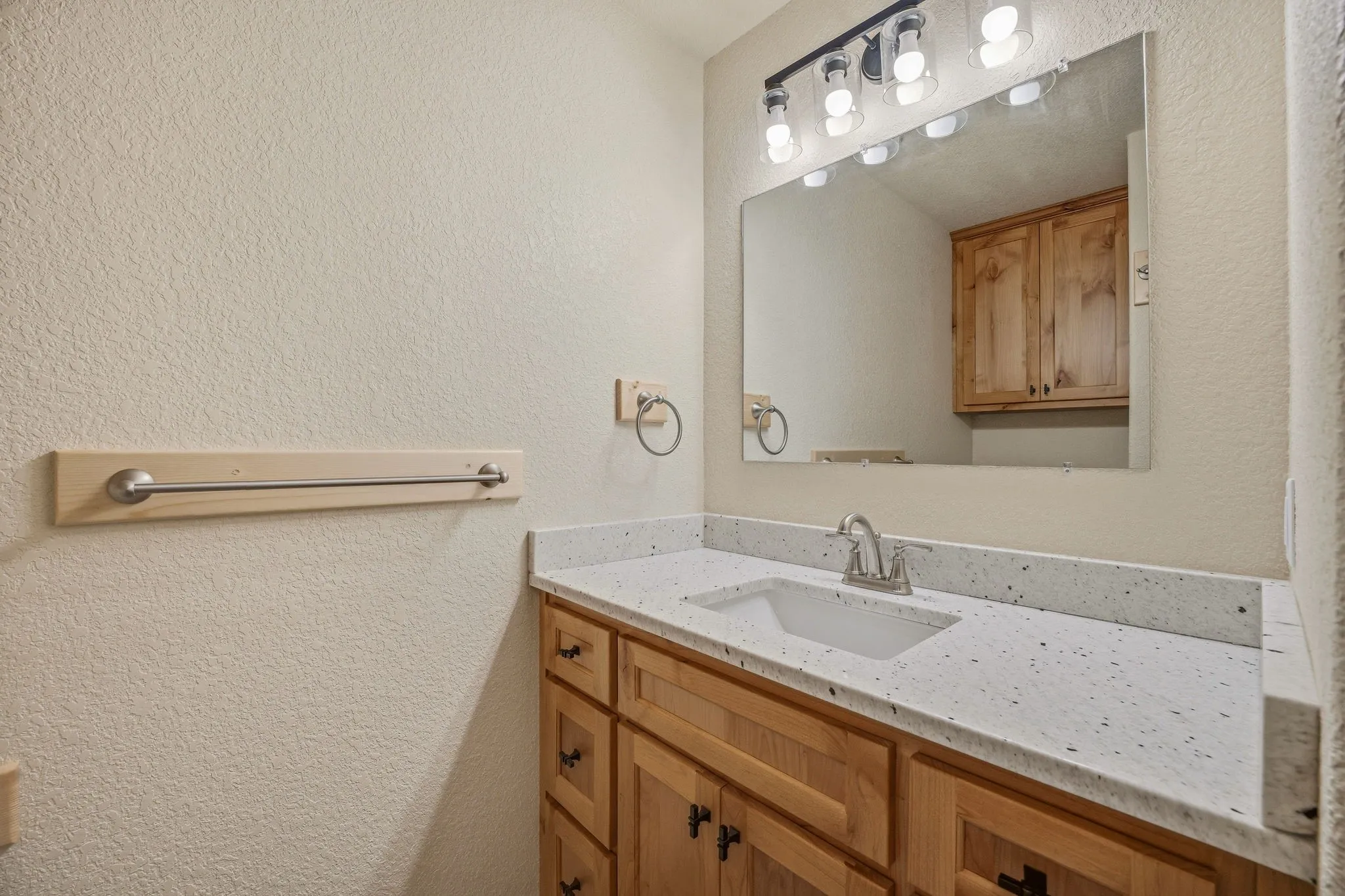 Apartment For Rent in Erath County , 5415 CR 456, Stephenville, Texas 76401, 1 Bedroom, 1 Bathroom, Garage spaces, 480 Sqft, built in 2026, mls#21348994, Real Estate Agent in Stephenville, Homes For Rent in Erath county, Homes For Rent in Stephenville, Realtor in Stephenville Texas, Real Estate Brokerage Independent Realty Texas, Luminita Cordes Realtor