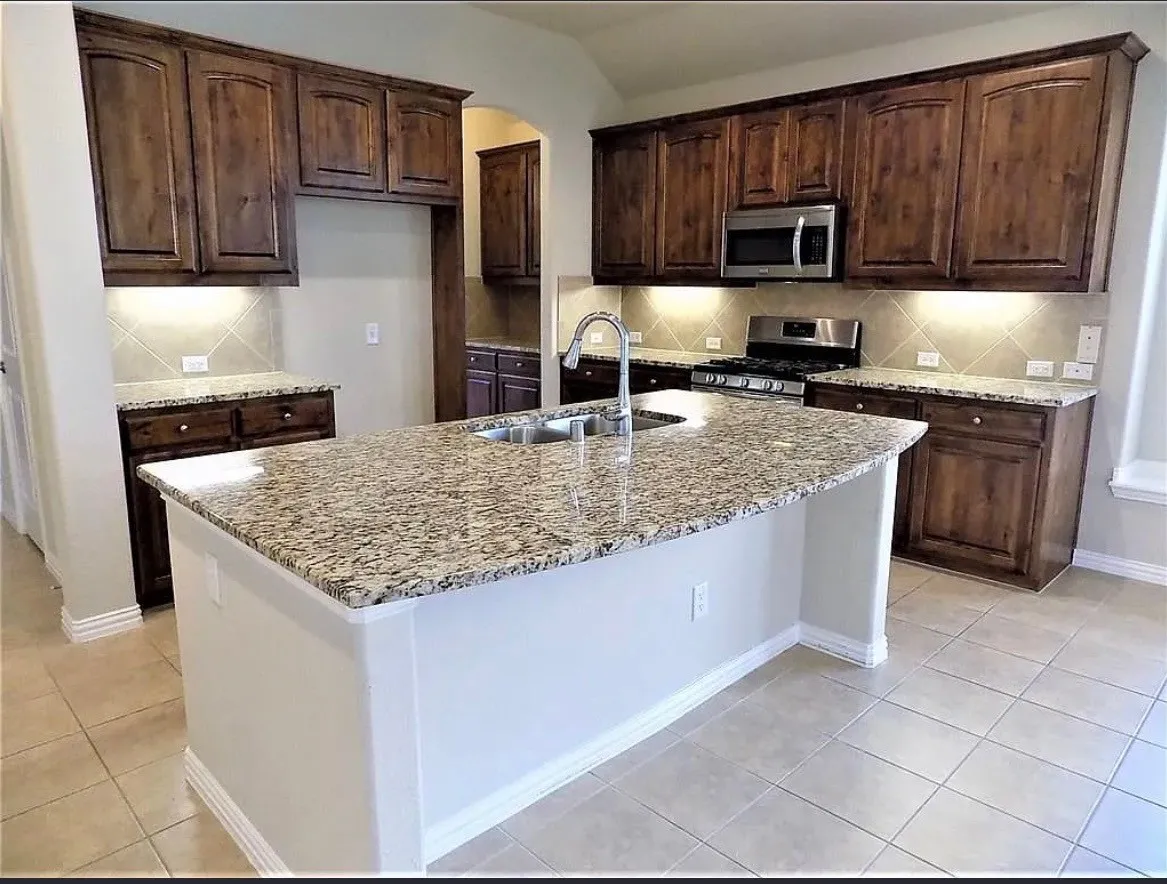 Single Family Residence For Rent in Collin County , 10320 Cochron Drive, Mc Kinney, Texas 75072, 3 Bedroom, 2 Bathroom, 2 Garage spaces, 2,110 Sqft, built in 2012, mls#21364973, Real Estate Agent in Mc Kinney, Homes For Rent in Collin county, Homes For Rent in Mc Kinney, Realtor in Mc Kinney Texas, Real Estate Brokerage Independent Realty Texas, Luminita Cordes Realtor