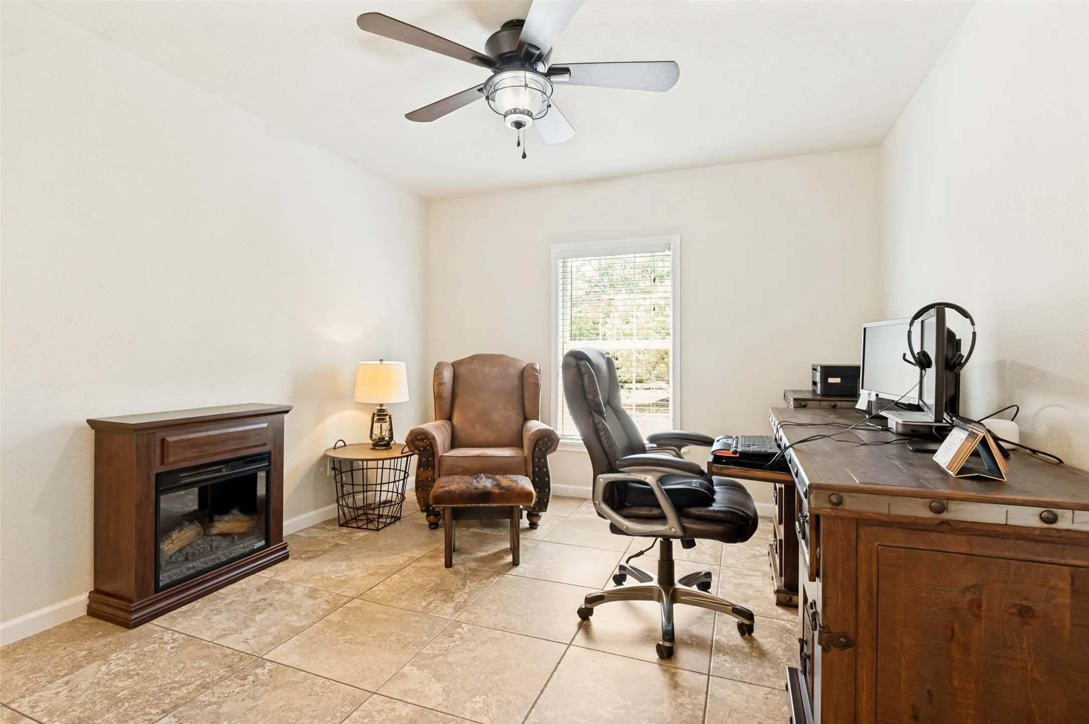 Additional Living space just off the kitchen (being used as office space)