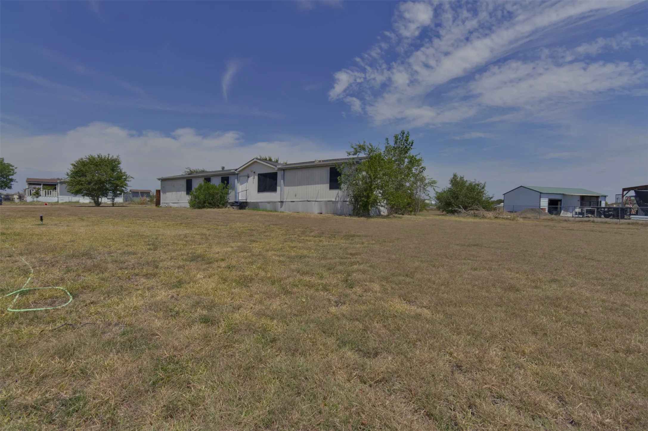Manufactured Home For Sale in Kaufman County , 4072 Joy Lane, Crandall, Texas 75114, 5 Bedroom, 2 Bathroom, Garage spaces, 2,128 Sqft, built in 1998, mls#21364897, Real Estate Agent in Crandall, Homes For Sale in Kaufman county, Homes For Sale in Crandall, Realtor in Crandall Texas, Real Estate Brokerage Independent Realty Texas, Luminita Cordes Realtor