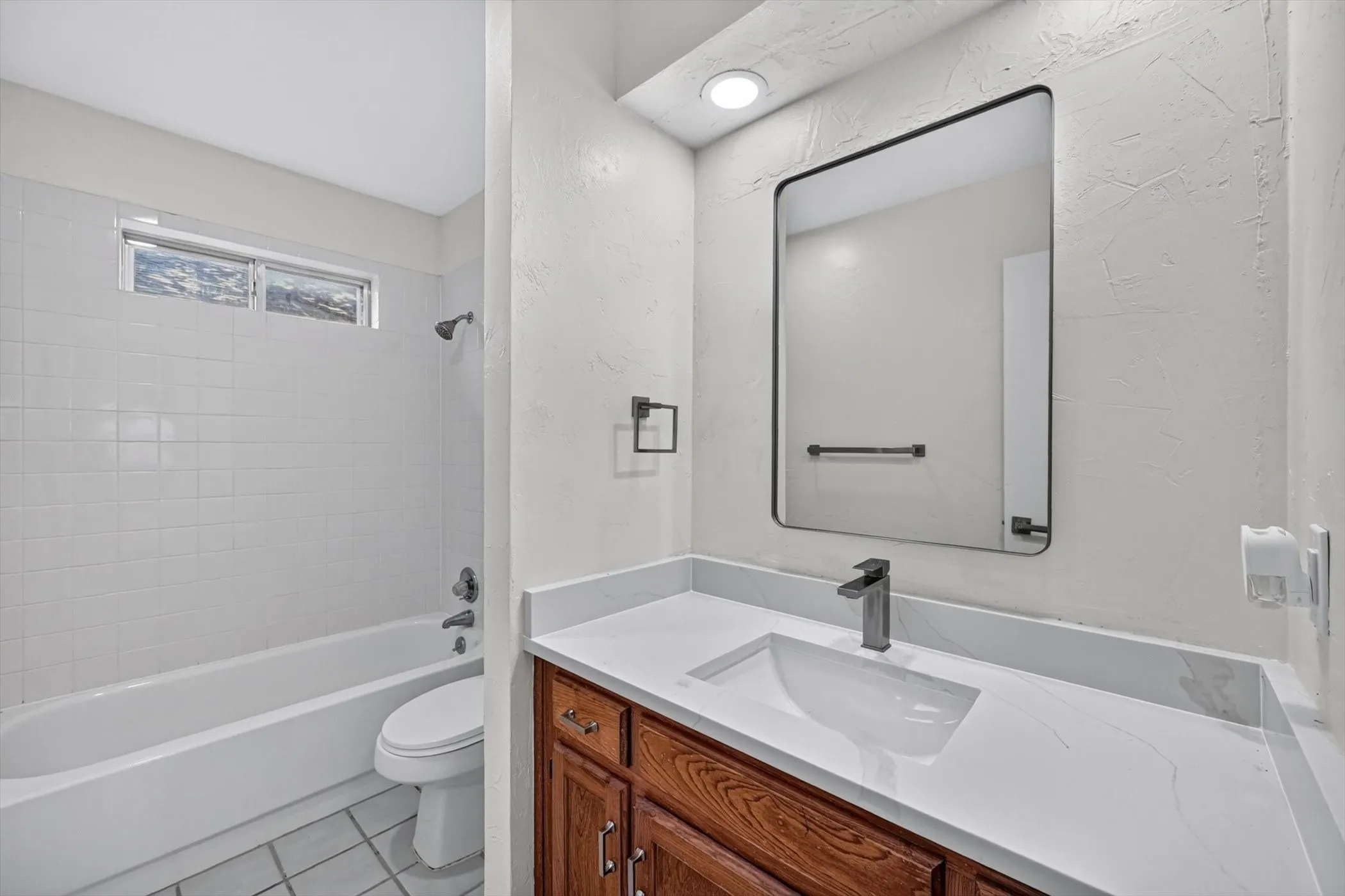 Single Family Residence For Sale in Tarrant County , 4610 Bellefontaine Court, Arlington, Texas 76017, 4 Bedroom, 2 Bathroom, 2 Garage spaces, 2,233 Sqft, built in 1979, mls#21364792, Real Estate Agent in Arlington, Homes For Sale in Tarrant county, Homes For Sale in Arlington, Realtor in Arlington Texas, Real Estate Brokerage Independent Realty Texas, Luminita Cordes Realtor