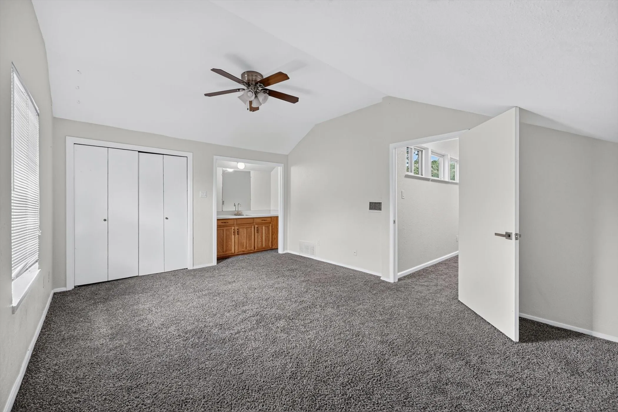 Upstairs bedroom