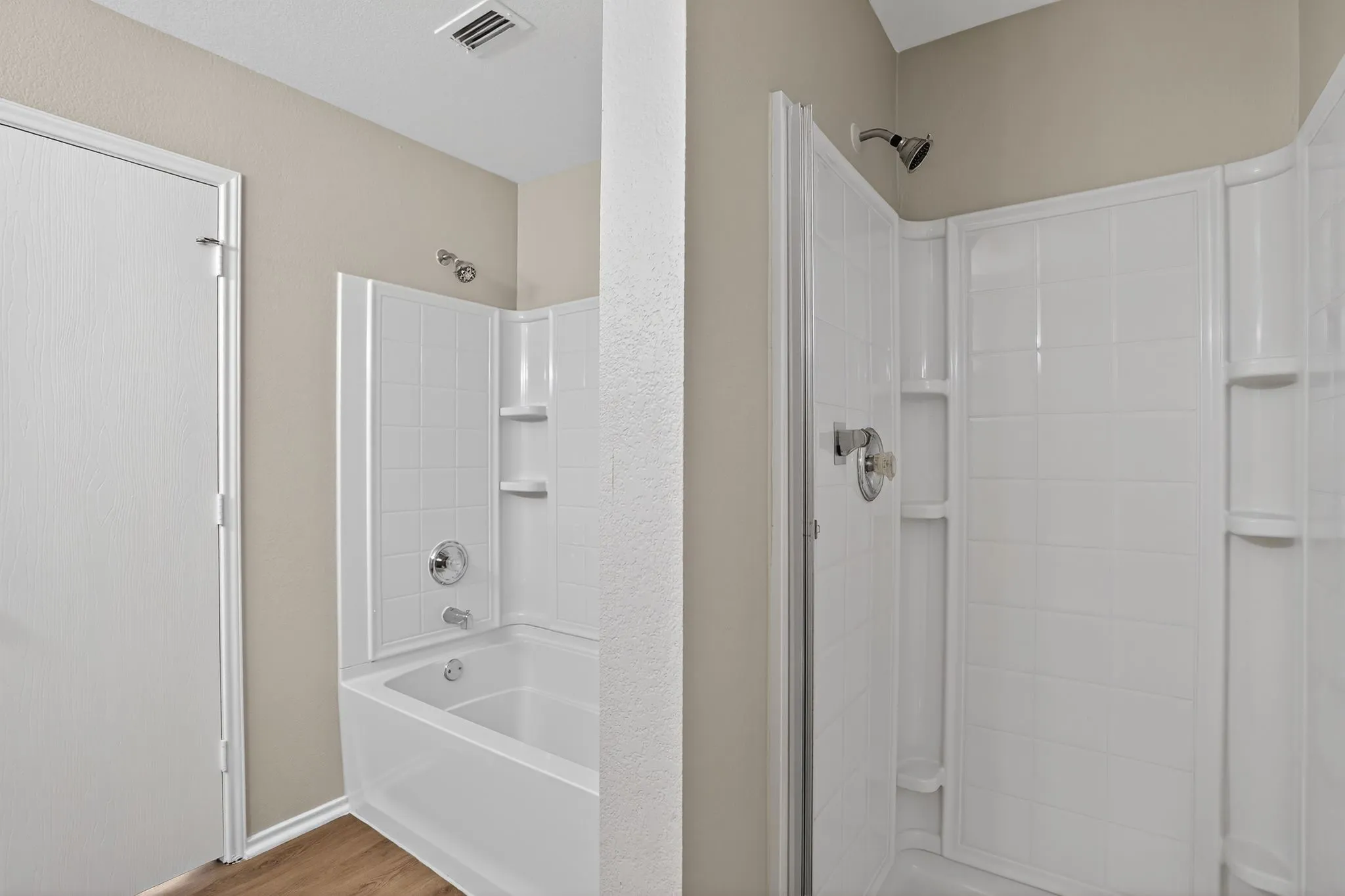 Single Family Residence For Sale in Tarrant County , 9236 Cheswick Drive, Fort Worth, Texas 76123, 4 Bedroom, 2 Bathroom, 2 Garage spaces, 2,262 Sqft, built in 2006, mls#21364999, Real Estate Agent in Fort Worth, Homes For Sale in Tarrant county, Homes For Sale in Fort Worth, Realtor in Fort Worth Texas, Real Estate Brokerage Independent Realty Texas, Luminita Cordes Realtor