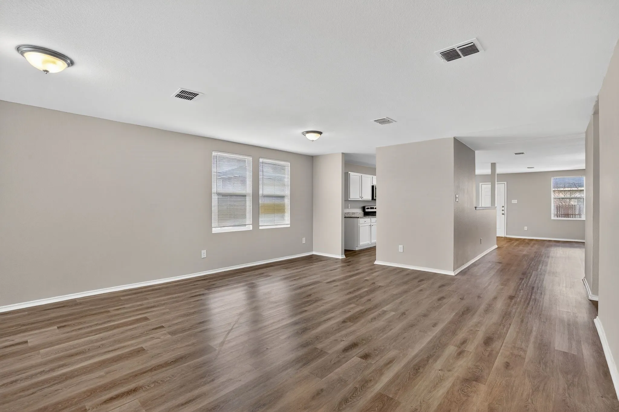 Single Family Residence For Sale in Tarrant County , 9236 Cheswick Drive, Fort Worth, Texas 76123, 4 Bedroom, 2 Bathroom, 2 Garage spaces, 2,262 Sqft, built in 2006, mls#21364999, Real Estate Agent in Fort Worth, Homes For Sale in Tarrant county, Homes For Sale in Fort Worth, Realtor in Fort Worth Texas, Real Estate Brokerage Independent Realty Texas, Luminita Cordes Realtor