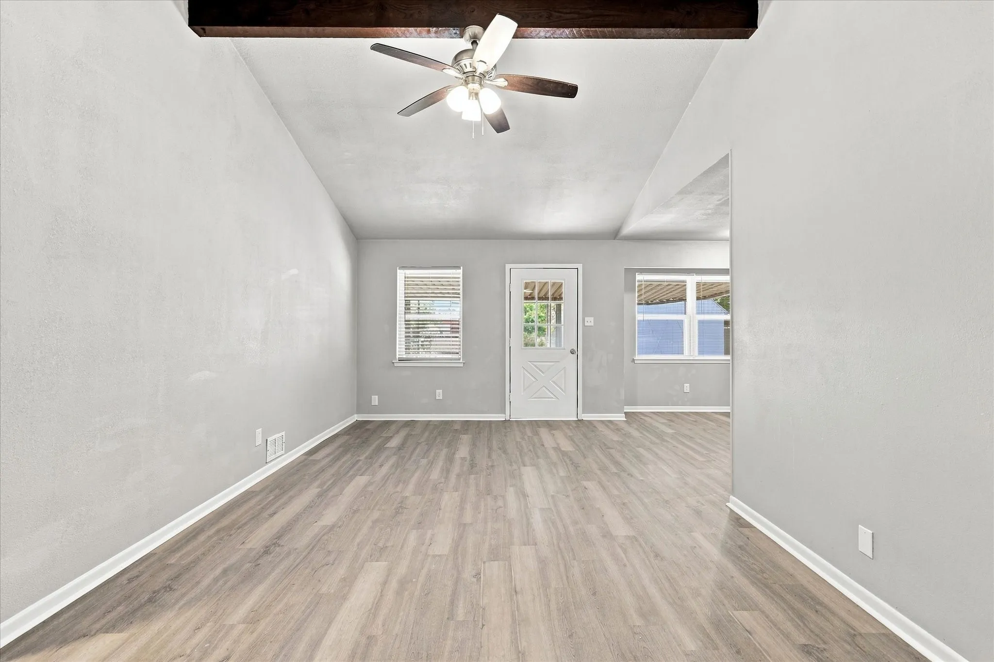 Single Family Residence For Rent in Denton County , 104 Stephen Drive, Sanger, Texas 76266, 3 Bedroom, 2 Bathroom, 2 Garage spaces, 1,332 Sqft, built in 1983, Price $2,100, mls#21364984, Real Estate Agent in Sanger, Homes For Rent in Denton county, Homes For Rent in Sanger, Realtor in Sanger Texas, Real Estate Brokerage Independent Realty Texas, Luminita Cordes Realtor
