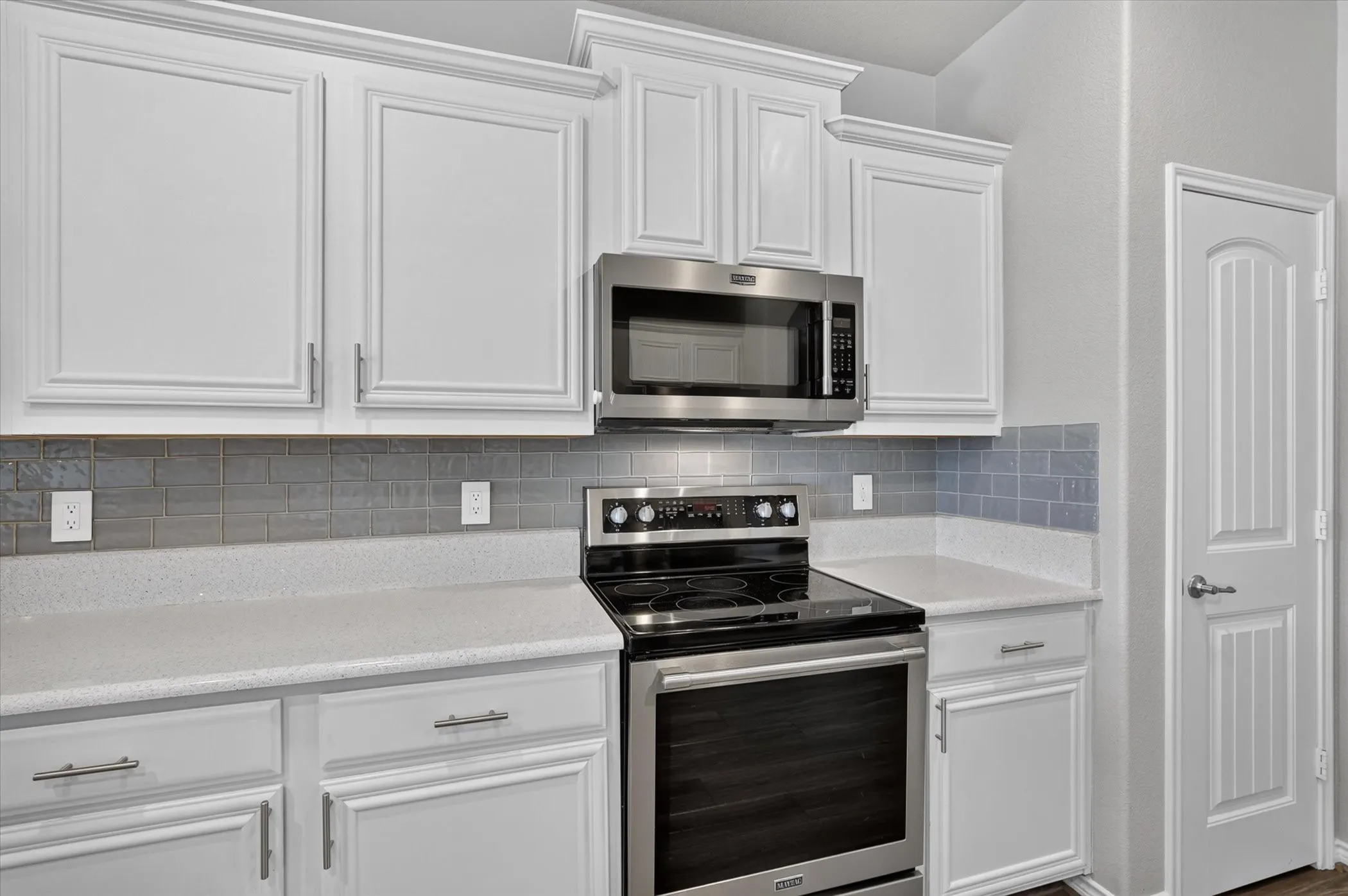 Single Family Residence For Sale in Collin County , 711 Lariat Lane, Wylie, Texas 75098, 5 Bedroom, 3 Bathroom, 2 Garage spaces, 2,921 Sqft, built in 2013, mls#21363315, Real Estate Agent in Wylie, Homes For Sale in Collin county, Homes For Sale in Wylie, Realtor in Wylie Texas, Real Estate Brokerage Independent Realty Texas, Luminita Cordes Realtor