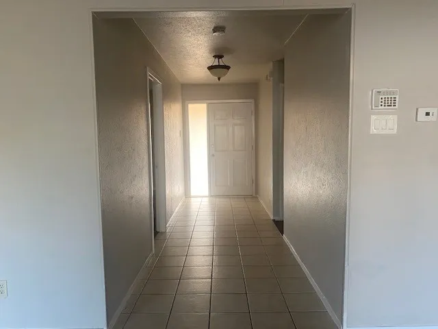 Single Family Residence For Rent in Collin County , 423 Shady Brook Place, Richardson, Texas 75080, 4 Bedroom, 2 Bathroom, 2 Garage spaces, 1,706 Sqft, built in 1969, mls#21364798, Real Estate Agent in Richardson, Homes For Rent in Collin county, Homes For Rent in Richardson, Realtor in Richardson Texas, Real Estate Brokerage Independent Realty Texas, Luminita Cordes Realtor