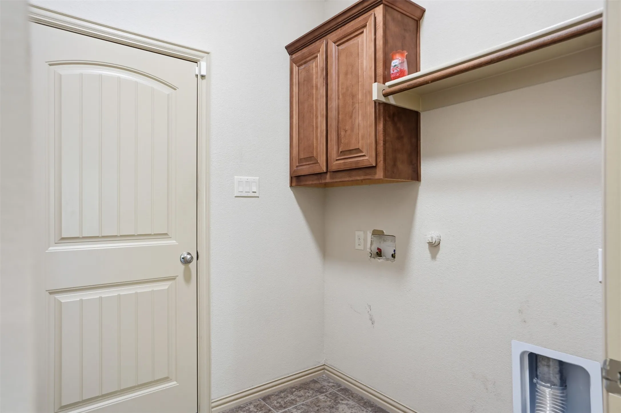 Single Family Residence For Sale in Tarrant County , 2333 Los Olivos Lane, Fort Worth, Texas 76131, 4 Bedroom, 2 Bathroom, 2 Garage spaces, 2,302 Sqft, built in 2014, mls#21361245, Real Estate Agent in Fort Worth, Homes For Sale in Tarrant county, Homes For Sale in Fort Worth, Realtor in Fort Worth Texas, Real Estate Brokerage Independent Realty Texas, Luminita Cordes Realtor