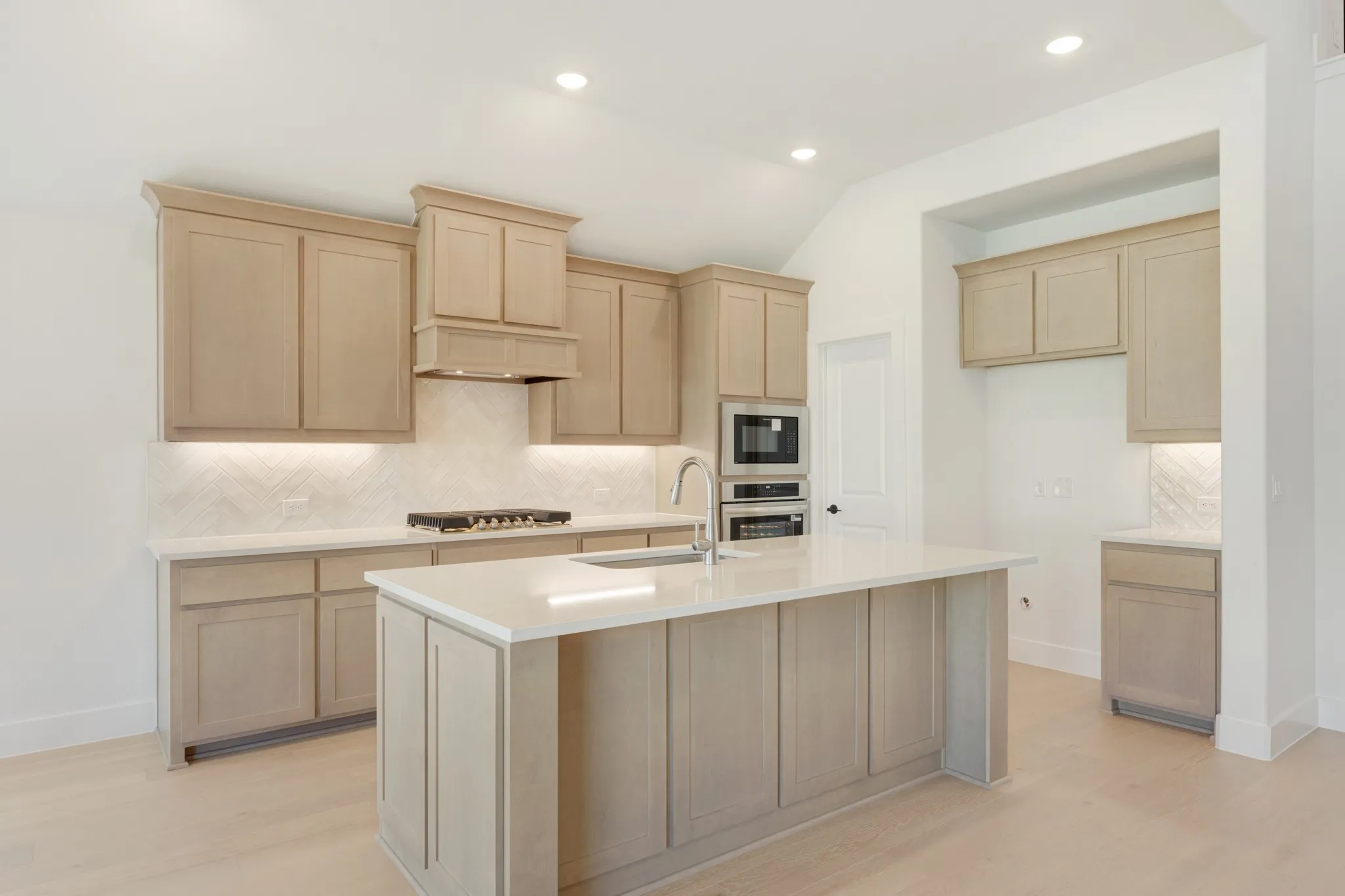Single Family Residence For Sale in Collin County , 4016 Clingsman Way, Mc Kinney, Texas 75071, 4 Bedroom, 3 Bathroom, 2 Garage spaces, 2,595 Sqft, built in 2026, mls#21365022, Real Estate Agent in Mc Kinney, Homes For Sale in Collin county, Homes For Sale in Mc Kinney, Realtor in Mc Kinney Texas, Real Estate Brokerage Independent Realty Texas, Luminita Cordes Realtor