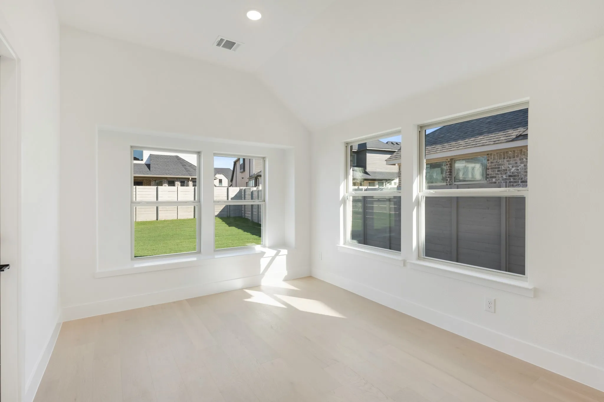 Single Family Residence For Sale in Collin County , 4016 Clingsman Way, Mc Kinney, Texas 75071, 4 Bedroom, 3 Bathroom, 2 Garage spaces, 2,595 Sqft, built in 2026, mls#21365022, Real Estate Agent in Mc Kinney, Homes For Sale in Collin county, Homes For Sale in Mc Kinney, Realtor in Mc Kinney Texas, Real Estate Brokerage Independent Realty Texas, Luminita Cordes Realtor