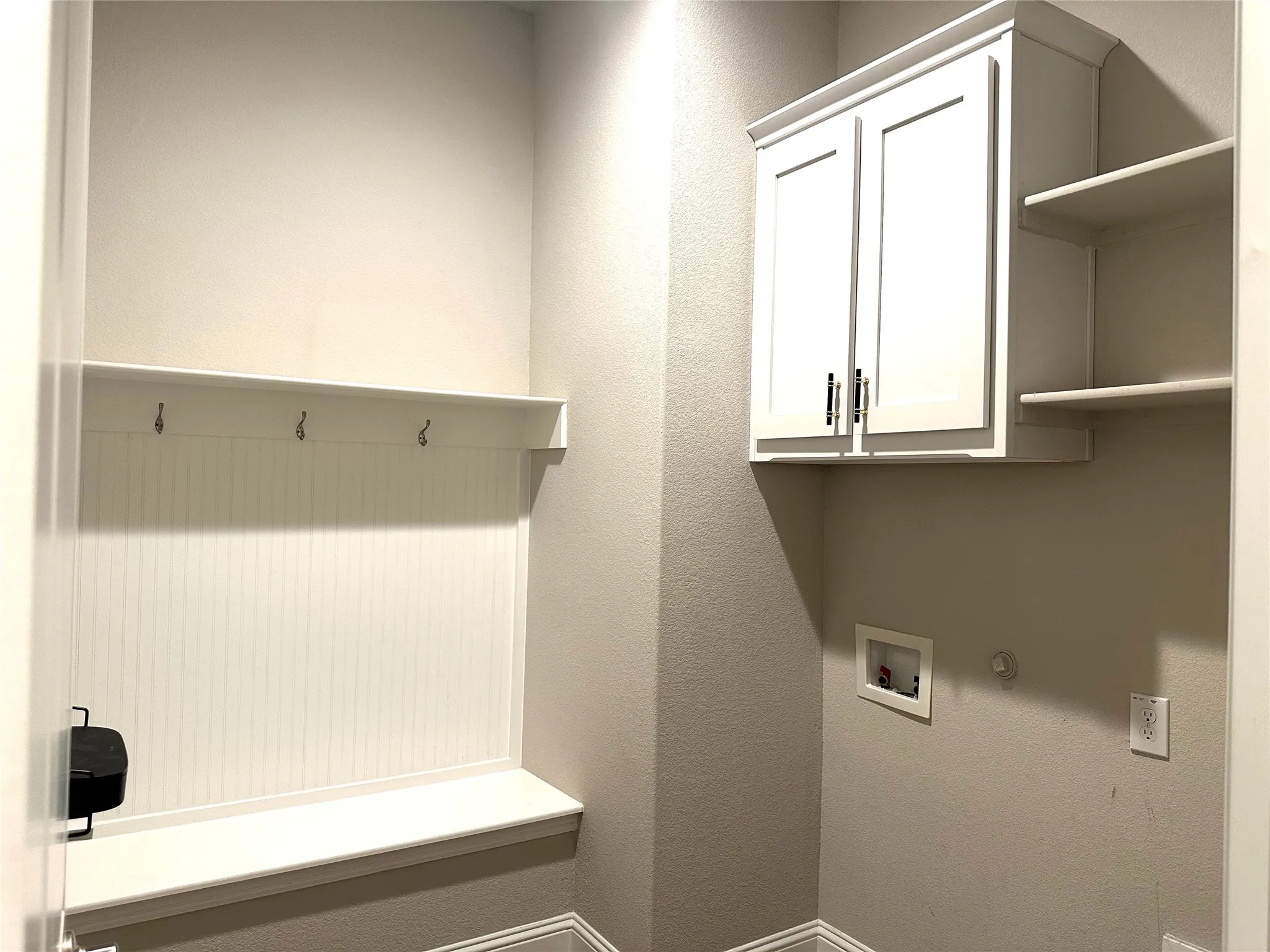 Single Family Residence For Rent in Tarrant County , 1008 Virginia Drive, Mansfield, Texas 76063, 4 Bedroom, 3 Bathroom, 3 Garage spaces, 2,446 Sqft, built in 2021, mls#21365037, Real Estate Agent in Mansfield, Homes For Rent in Tarrant county, Homes For Rent in Mansfield, Realtor in Mansfield Texas, Real Estate Brokerage Independent Realty Texas, Luminita Cordes Realtor