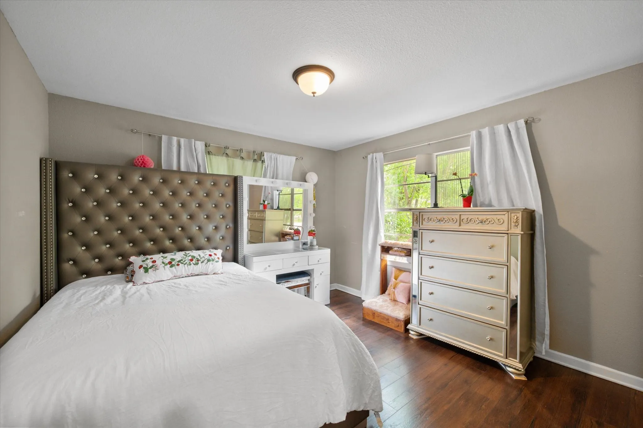 Single Family Residence For Sale in Navarro County , 201 Hardy Avenue, Corsicana, Texas 75110, 3 Bedroom, 2 Bathroom, 2 Garage spaces, 1,364 Sqft, built in 1970, mls#21365035, Real Estate Agent in Corsicana, Homes For Sale in Navarro county, Homes For Sale in Corsicana, Realtor in Corsicana Texas, Real Estate Brokerage Independent Realty Texas, Luminita Cordes Realtor