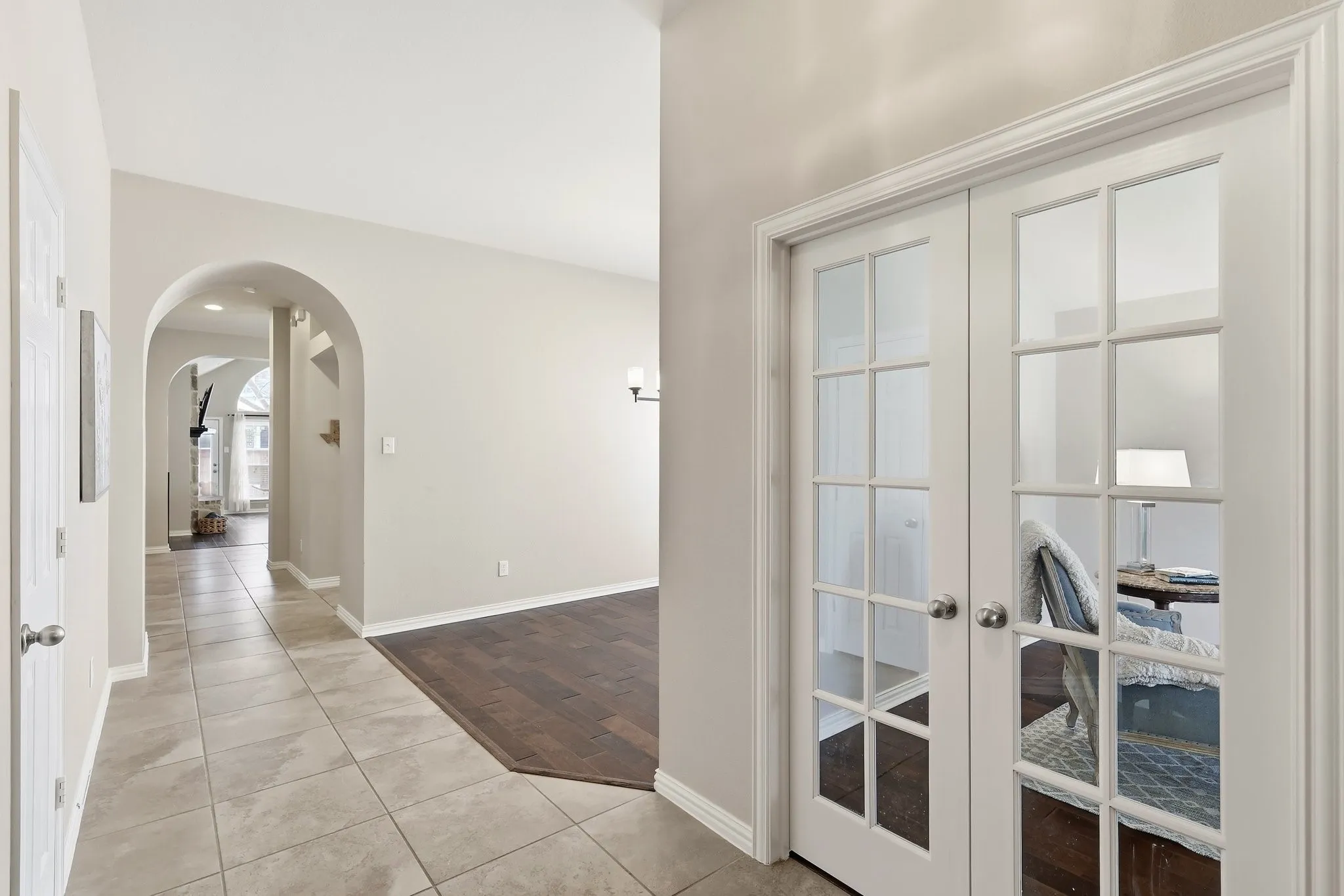 Single Family Residence For Sale in Denton County , 1124 Wilson Drive, Lantana, Texas 76226, 4 Bedroom, 3 Bathroom, 2 Garage spaces, 2,842 Sqft, built in 2007, mls#21355847, Real Estate Agent in Lantana, Homes For Sale in Denton county, Homes For Sale in Lantana, Realtor in Lantana Texas, Real Estate Brokerage Independent Realty Texas, Luminita Cordes Realtor