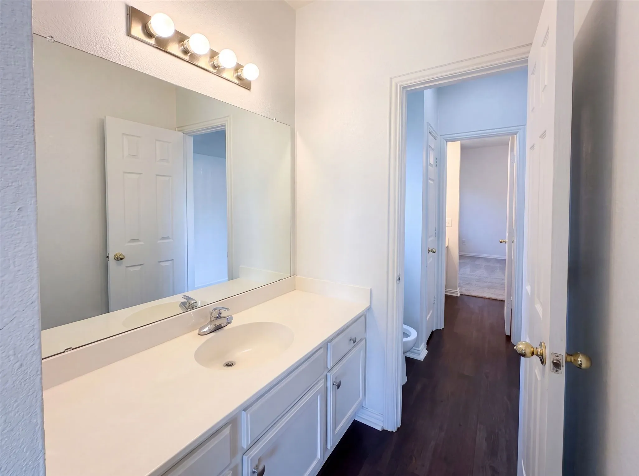 Single Family Residence For Sale in Collin County , 7645 Hove Court, Plano, Texas 75025, 5 Bedroom, 4 Bathroom, 2 Garage spaces, 3,630 Sqft, built in 1992, mls#21350969, Real Estate Agent in Plano, Homes For Sale in Collin county, Homes For Sale in Plano, Realtor in Plano Texas, Real Estate Brokerage Independent Realty Texas, Luminita Cordes Realtor