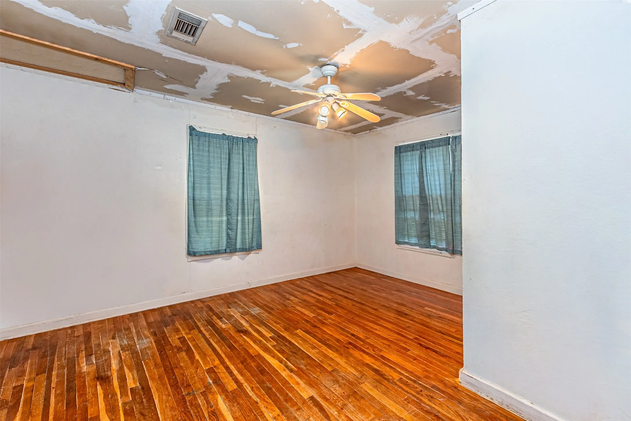 Bedroom #2