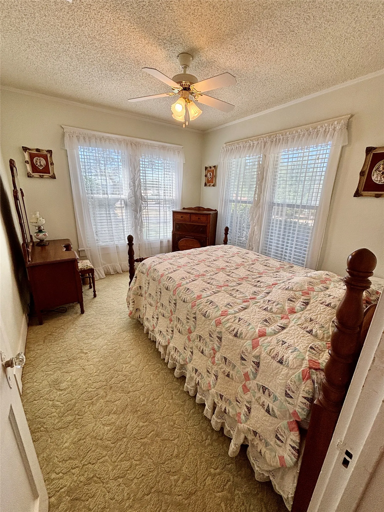 Single Family Residence For Sale in Mills County , 1108 N Reilley Street, Goldthwaite, Texas 76844, 3 Bedroom, 2 Bathroom, 1 Garage spaces, 1,391 Sqft, built in 1938, mls#21364719, Real Estate Agent in Goldthwaite, Homes For Sale in Mills county, Homes For Sale in Goldthwaite, Realtor in Goldthwaite Texas, Real Estate Brokerage Independent Realty Texas, Luminita Cordes Realtor