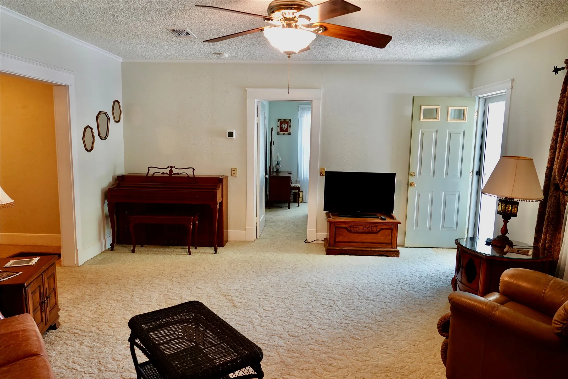 Single Family Residence For Sale in Mills County , 1108 N Reilley Street, Goldthwaite, Texas 76844, 3 Bedroom, 2 Bathroom, 1 Garage spaces, 1,391 Sqft, built in 1938, mls#21364719, Real Estate Agent in Goldthwaite, Homes For Sale in Mills county, Homes For Sale in Goldthwaite, Realtor in Goldthwaite Texas, Real Estate Brokerage Independent Realty Texas, Luminita Cordes Realtor