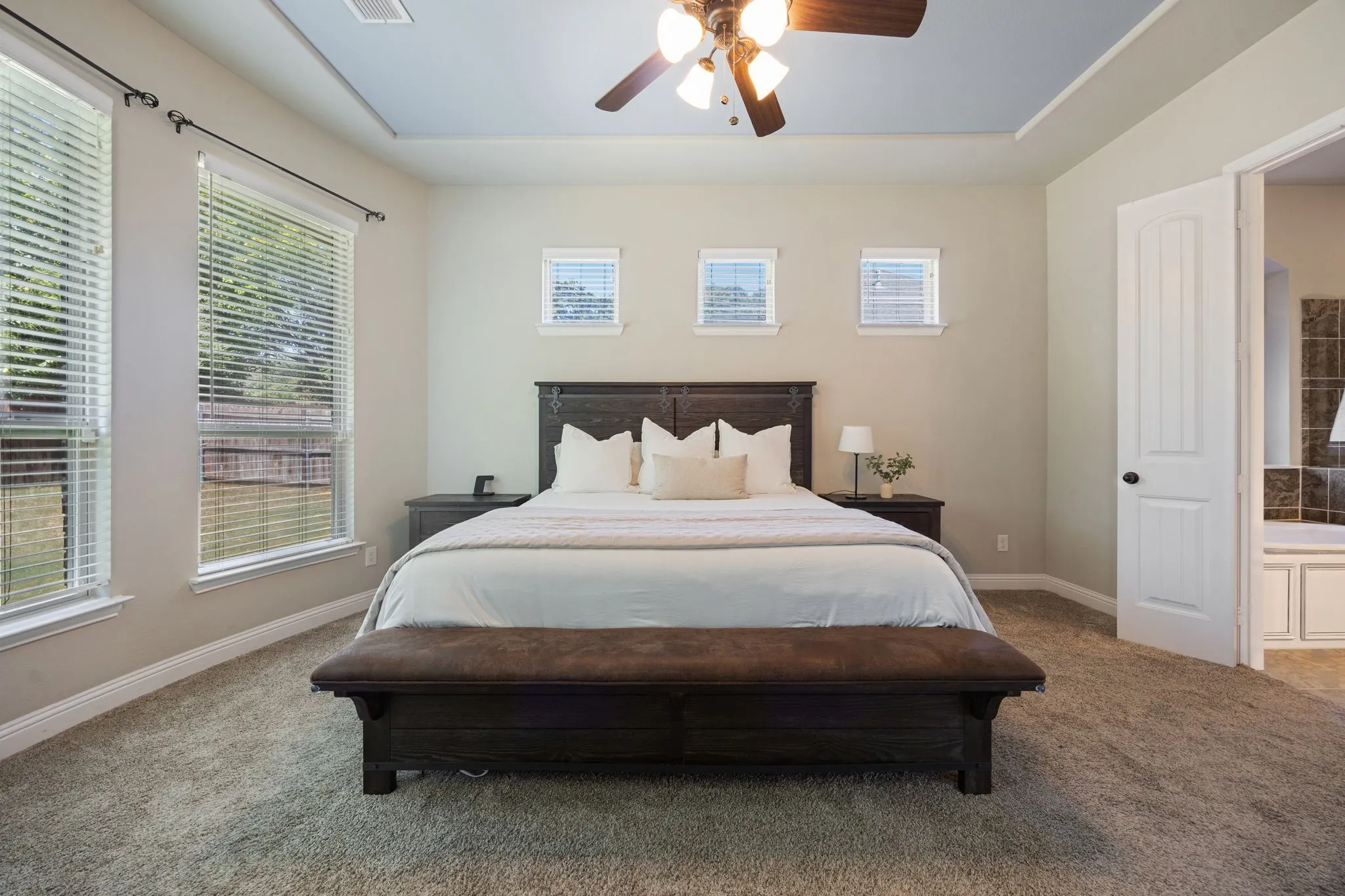Single Family Residence For Sale in Tarrant County , 403 Clear Creek Drive, Mansfield, Texas 76063, 4 Bedroom, 4 Bathroom, 3 Garage spaces, 3,497 Sqft, built in 2014, mls#21363805, Real Estate Agent in Mansfield, Homes For Sale in Tarrant county, Homes For Sale in Mansfield, Realtor in Mansfield Texas, Real Estate Brokerage Independent Realty Texas, Luminita Cordes Realtor