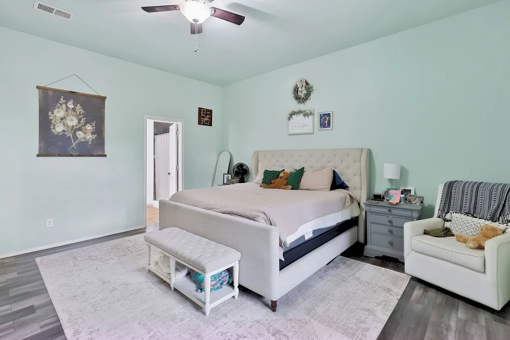 Single Family Residence For Sale in Upshur County , 339 H Williams Road, Gilmer, Texas 75645, 4 Bedroom, 2 Bathroom, Garage spaces, 2,020 Sqft, built in 2013, mls#21343328, Real Estate Agent in Gilmer, Homes For Sale in Upshur county, Homes For Sale in Gilmer, Realtor in Gilmer Texas, Real Estate Brokerage Independent Realty Texas, Luminita Cordes Realtor