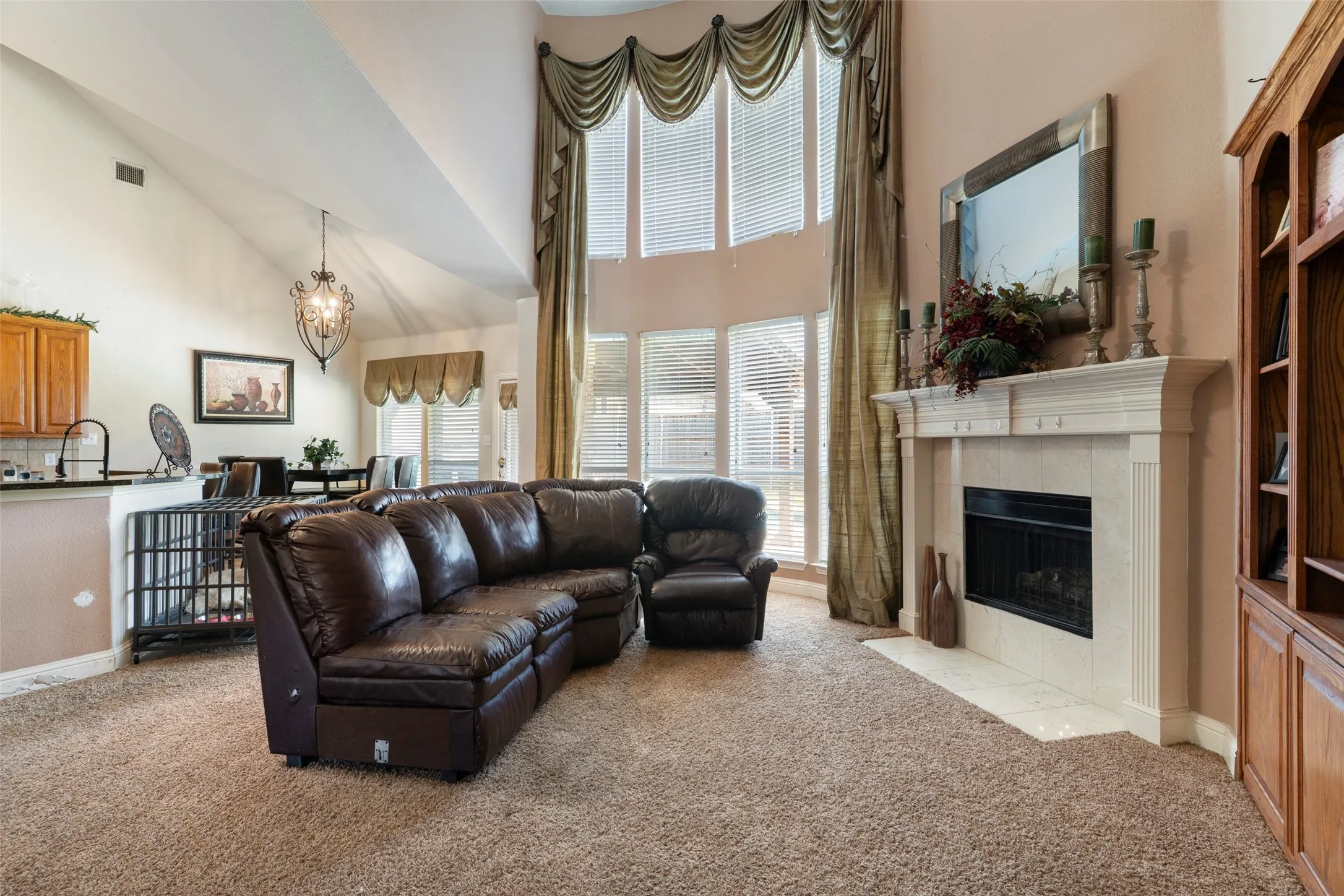 Single Family Residence For Sale in Dallas County , 6810 Indian Meadow Court, Sachse, Texas 75048, 5 Bedroom, 3 Bathroom, 2 Garage spaces, 3,798 Sqft, built in 2005, mls#21364354, Real Estate Agent in Sachse, Homes For Sale in Dallas county, Homes For Sale in Sachse, Realtor in Sachse Texas, Real Estate Brokerage Independent Realty Texas, Luminita Cordes Realtor