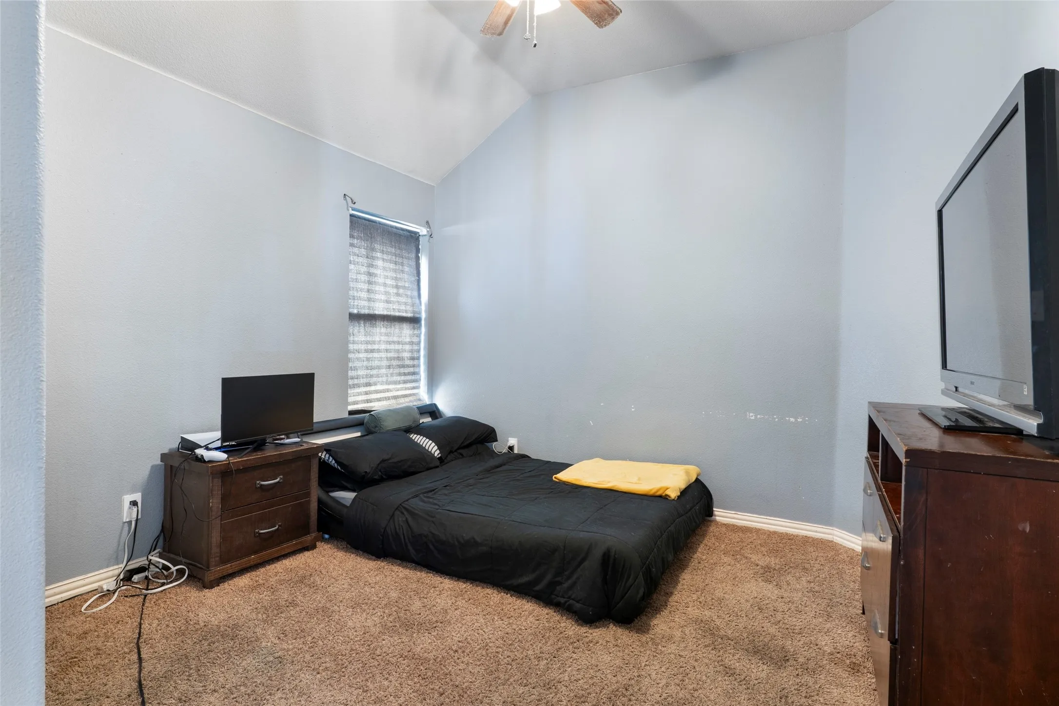 Single Family Residence For Sale in Dallas County , 6810 Indian Meadow Court, Sachse, Texas 75048, 5 Bedroom, 3 Bathroom, 2 Garage spaces, 3,798 Sqft, built in 2005, mls#21364354, Real Estate Agent in Sachse, Homes For Sale in Dallas county, Homes For Sale in Sachse, Realtor in Sachse Texas, Real Estate Brokerage Independent Realty Texas, Luminita Cordes Realtor