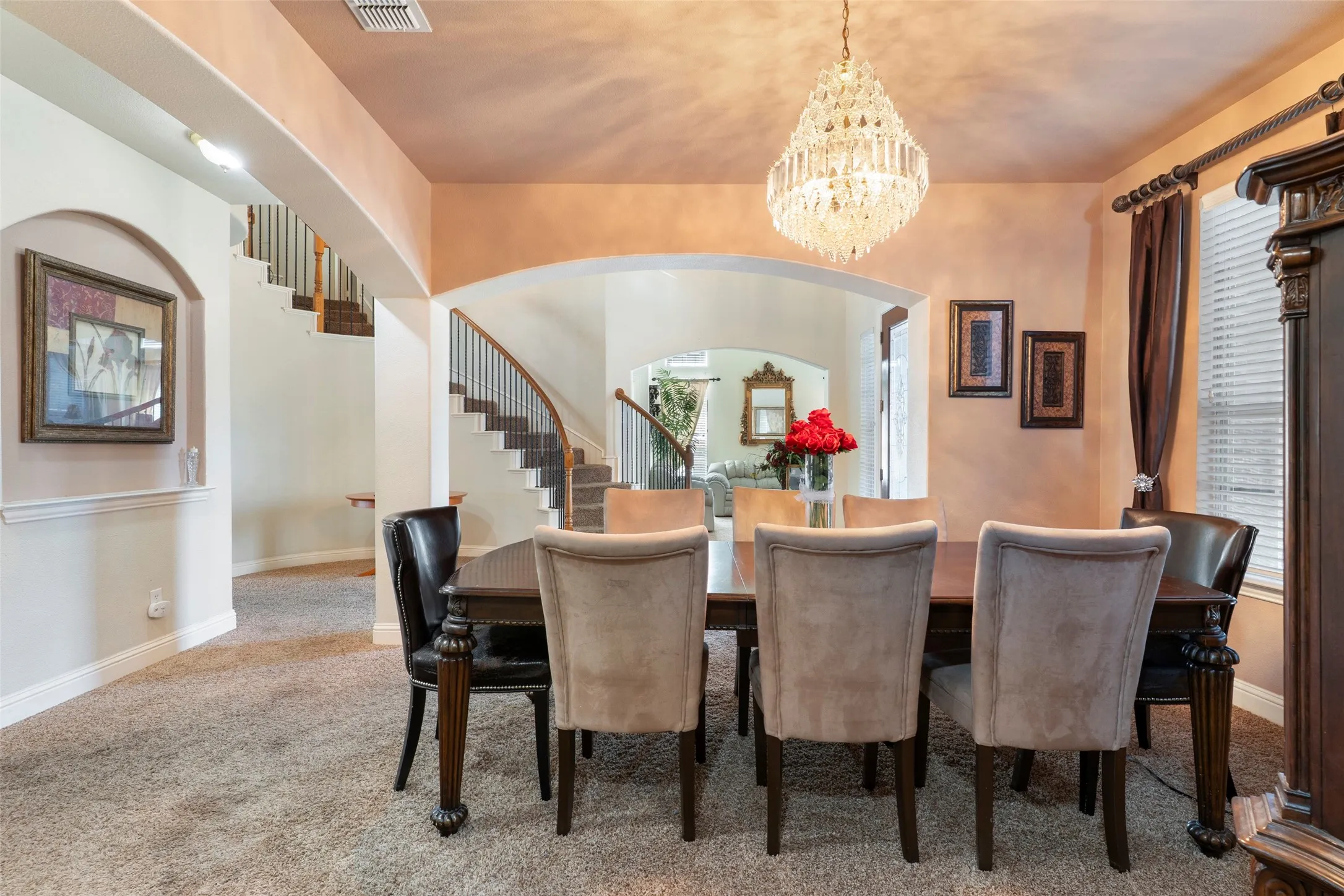 Single Family Residence For Sale in Dallas County , 6810 Indian Meadow Court, Sachse, Texas 75048, 5 Bedroom, 3 Bathroom, 2 Garage spaces, 3,798 Sqft, built in 2005, mls#21364354, Real Estate Agent in Sachse, Homes For Sale in Dallas county, Homes For Sale in Sachse, Realtor in Sachse Texas, Real Estate Brokerage Independent Realty Texas, Luminita Cordes Realtor