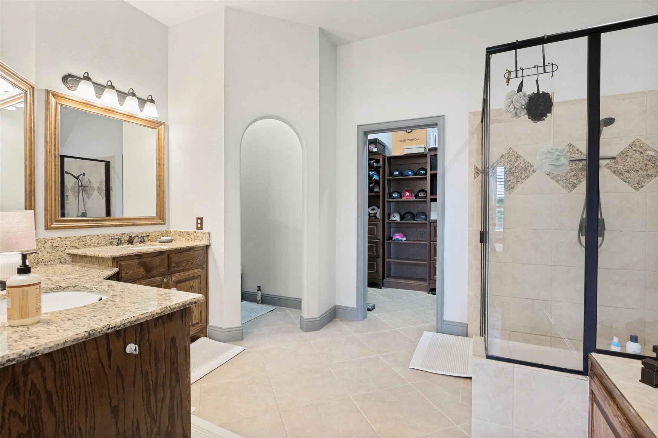 Main bathroom