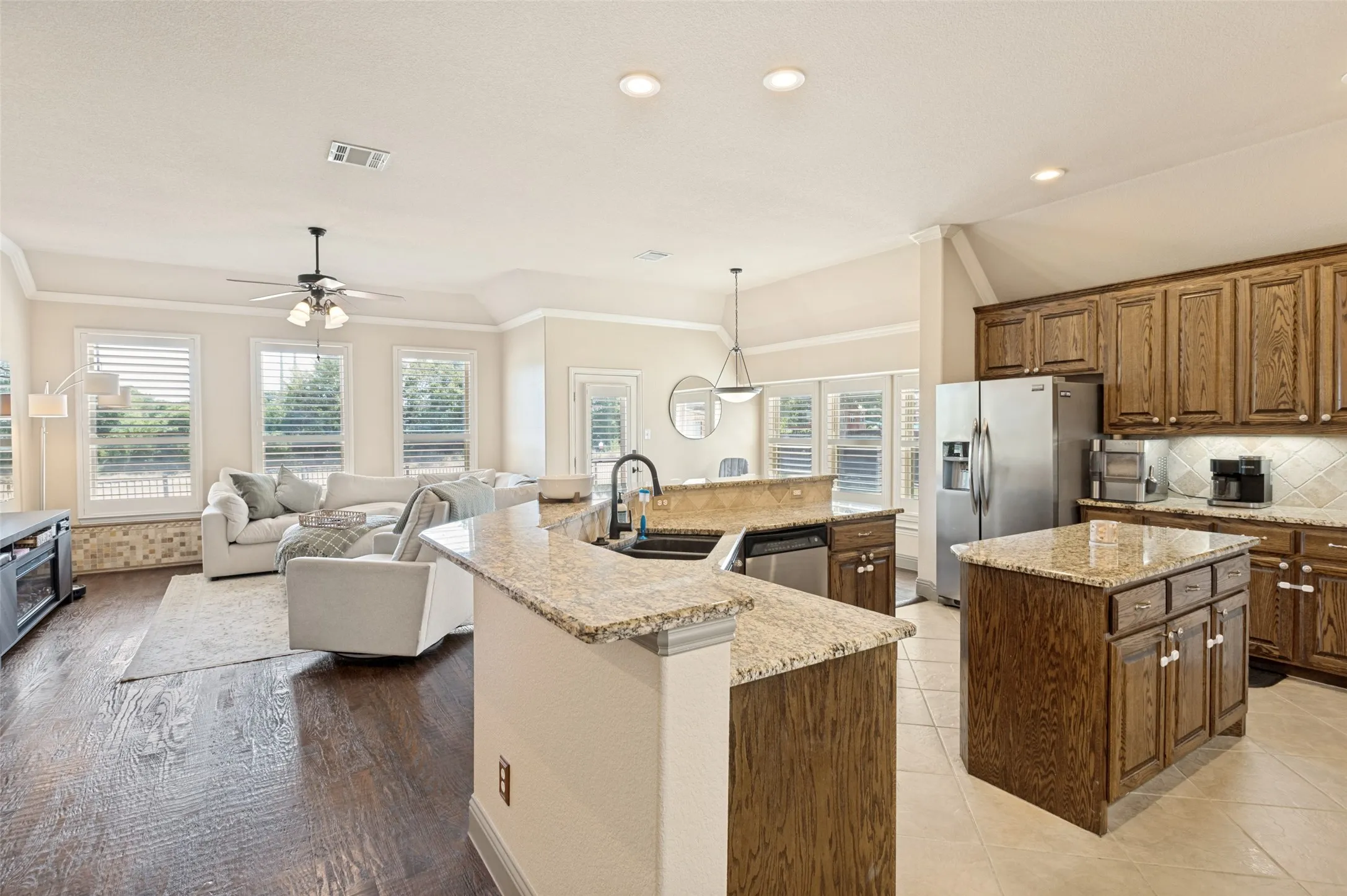 Single Family Residence For Rent in Denton County , 15600 Fire Creek Lane, Fort Worth, Texas 76177, 3 Bedroom, 2 Bathroom, 2 Garage spaces, 2,188 Sqft, built in 2009, Price $2,850, mls#21365015, Real Estate Agent in Fort Worth, Homes For Rent in Denton county, Homes For Rent in Fort Worth, Realtor in Fort Worth Texas, Real Estate Brokerage Independent Realty Texas, Luminita Cordes Realtor