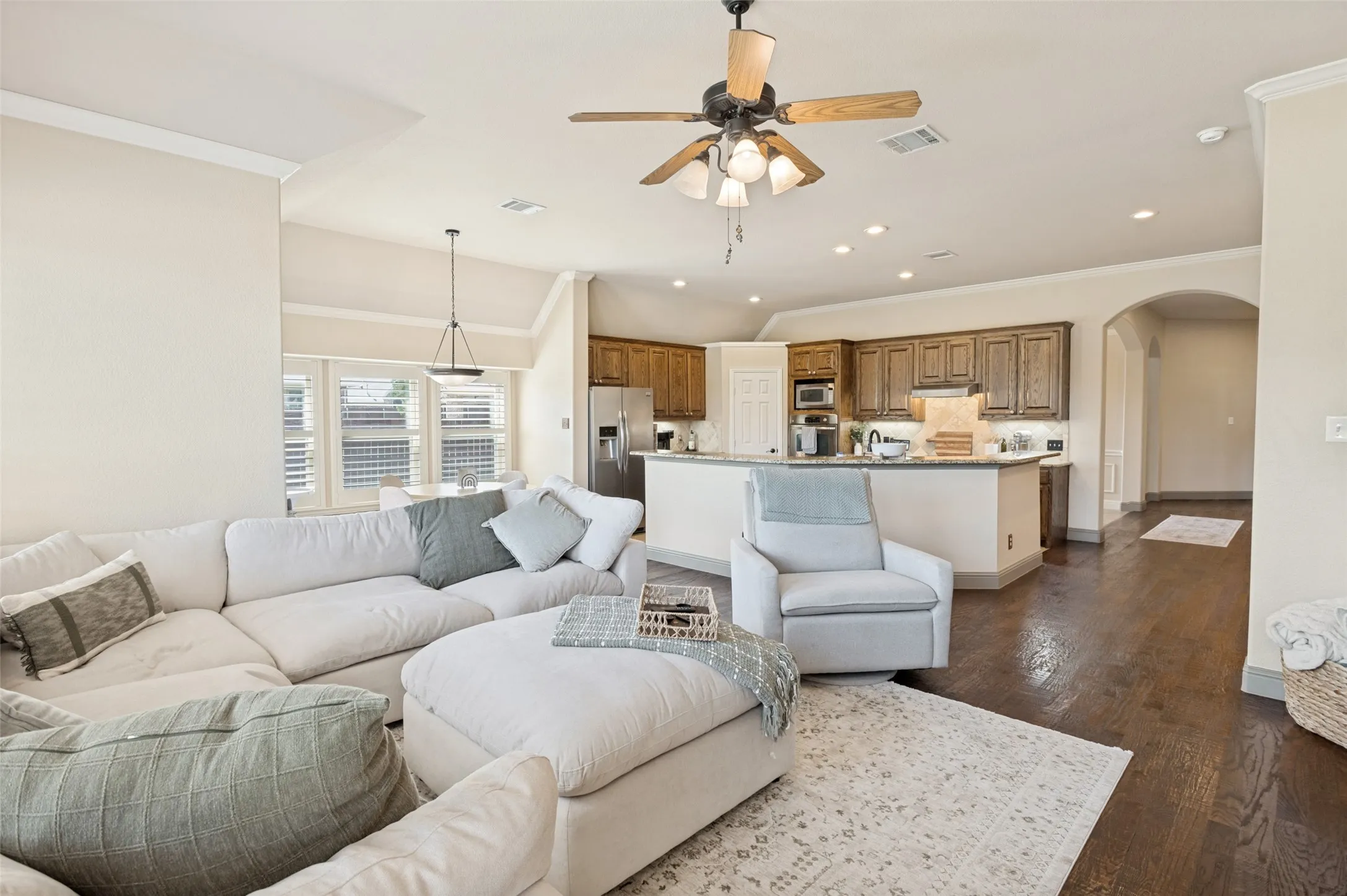Single Family Residence For Rent in Denton County , 15600 Fire Creek Lane, Fort Worth, Texas 76177, 3 Bedroom, 2 Bathroom, 2 Garage spaces, 2,188 Sqft, built in 2009, Price $2,850, mls#21365015, Real Estate Agent in Fort Worth, Homes For Rent in Denton county, Homes For Rent in Fort Worth, Realtor in Fort Worth Texas, Real Estate Brokerage Independent Realty Texas, Luminita Cordes Realtor